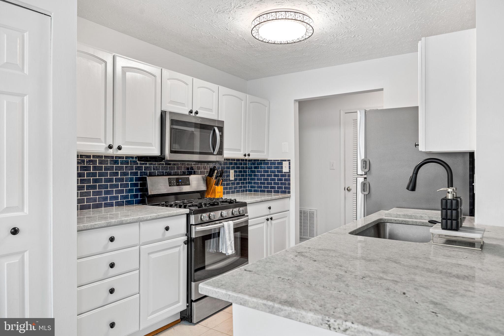 PINEY ORCHARD - Residential