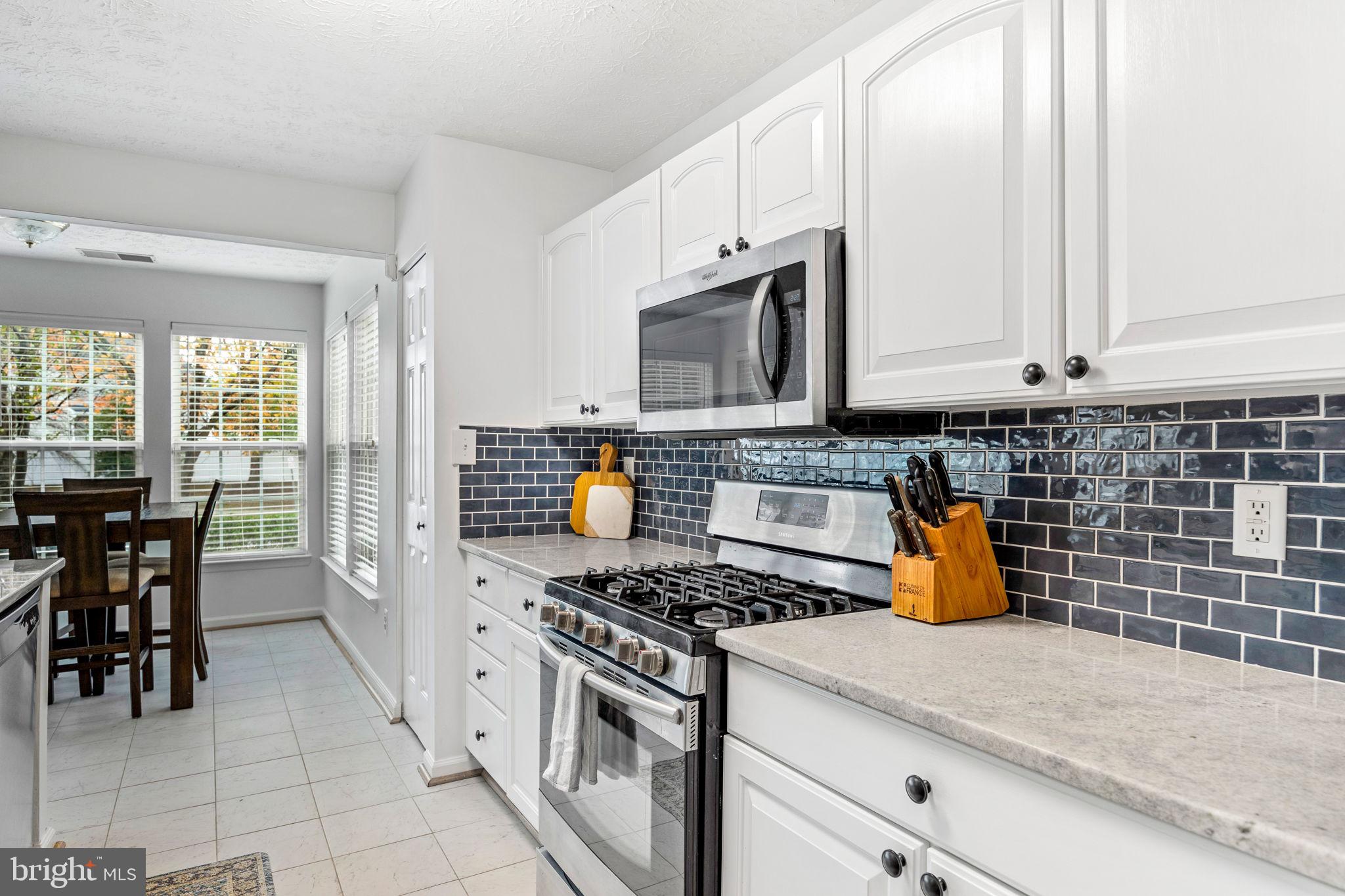 PINEY ORCHARD - Residential