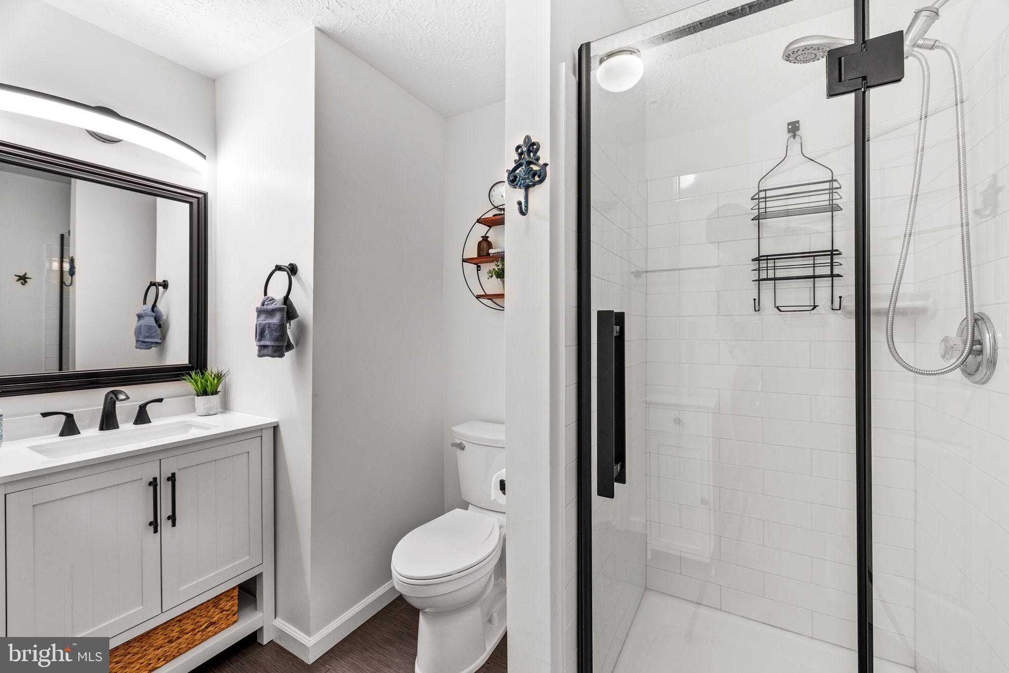 PINEY ORCHARD - Residential