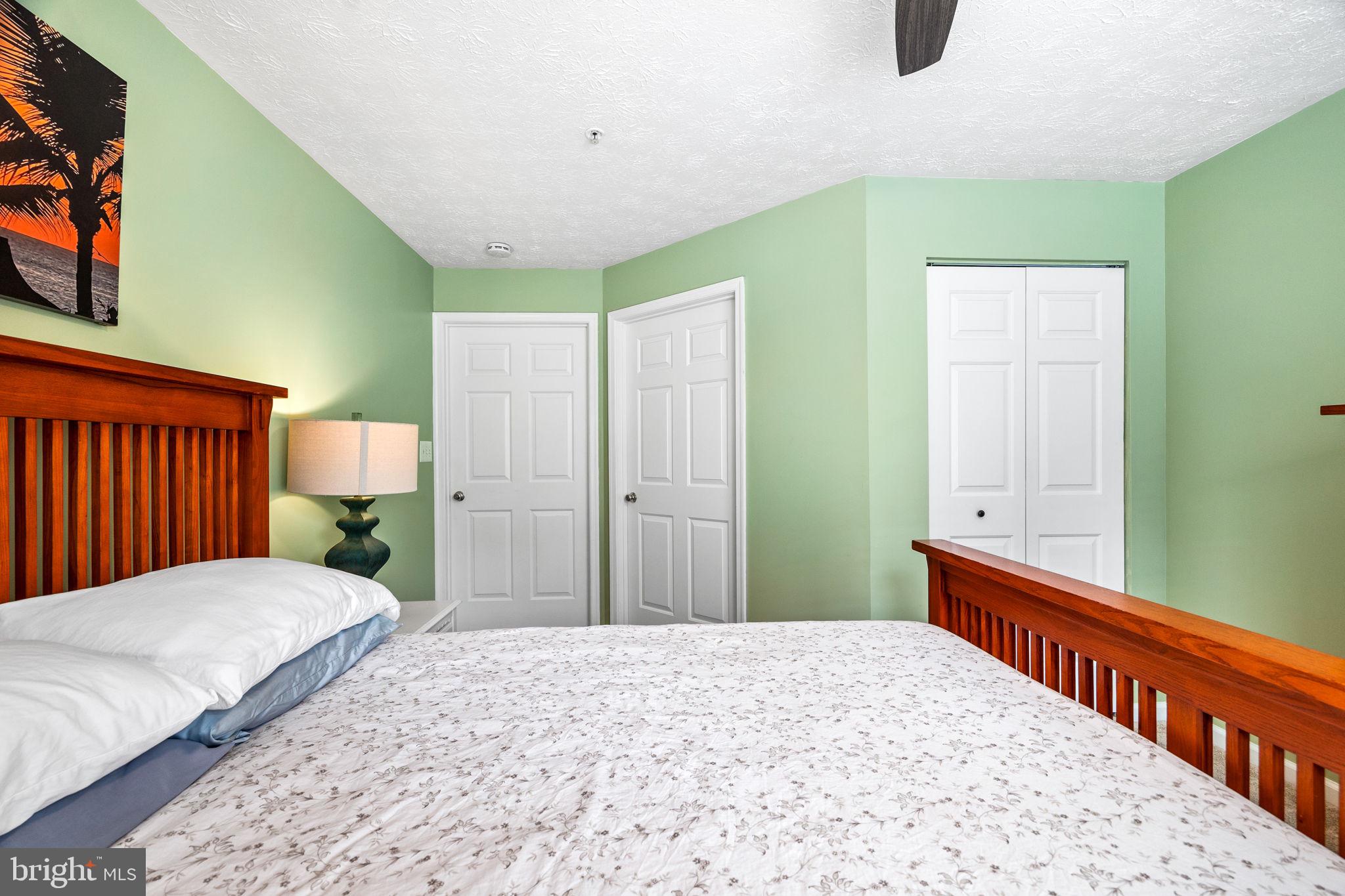 PINEY ORCHARD - Residential