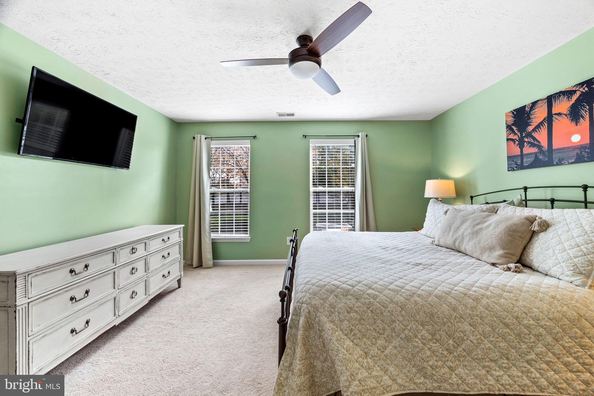 PINEY ORCHARD - Residential