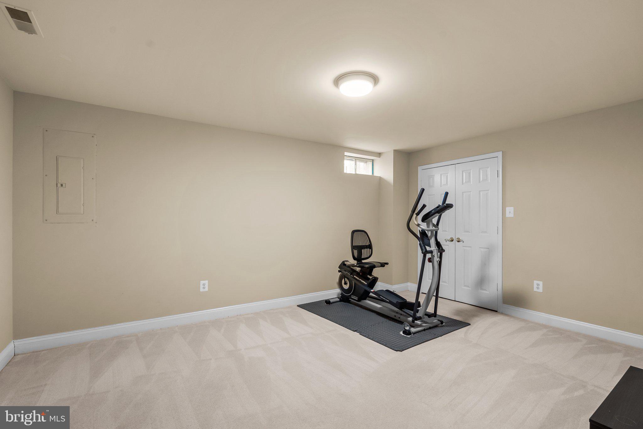 SMALLS NURSERY - Residential