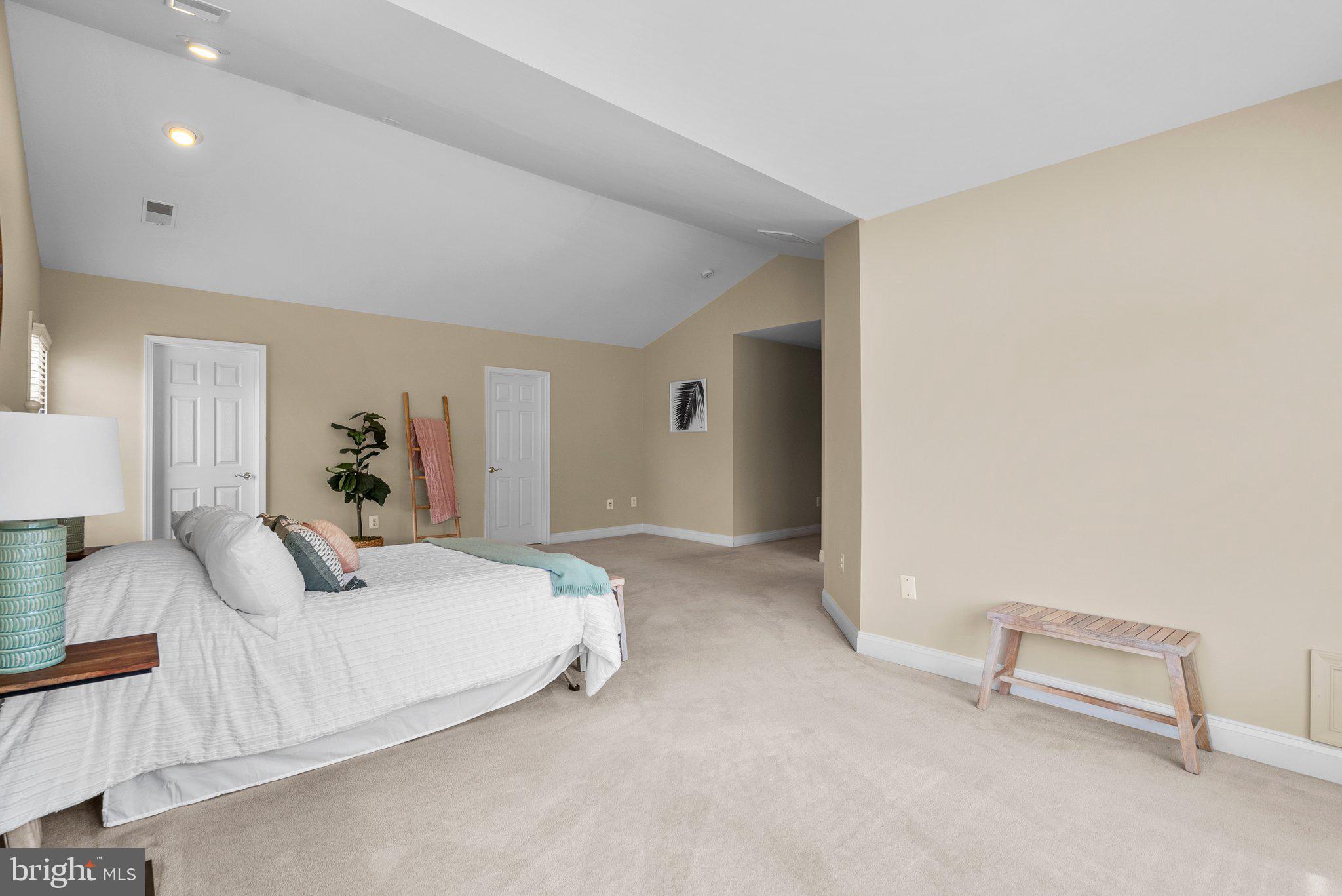 SMALLS NURSERY - Residential