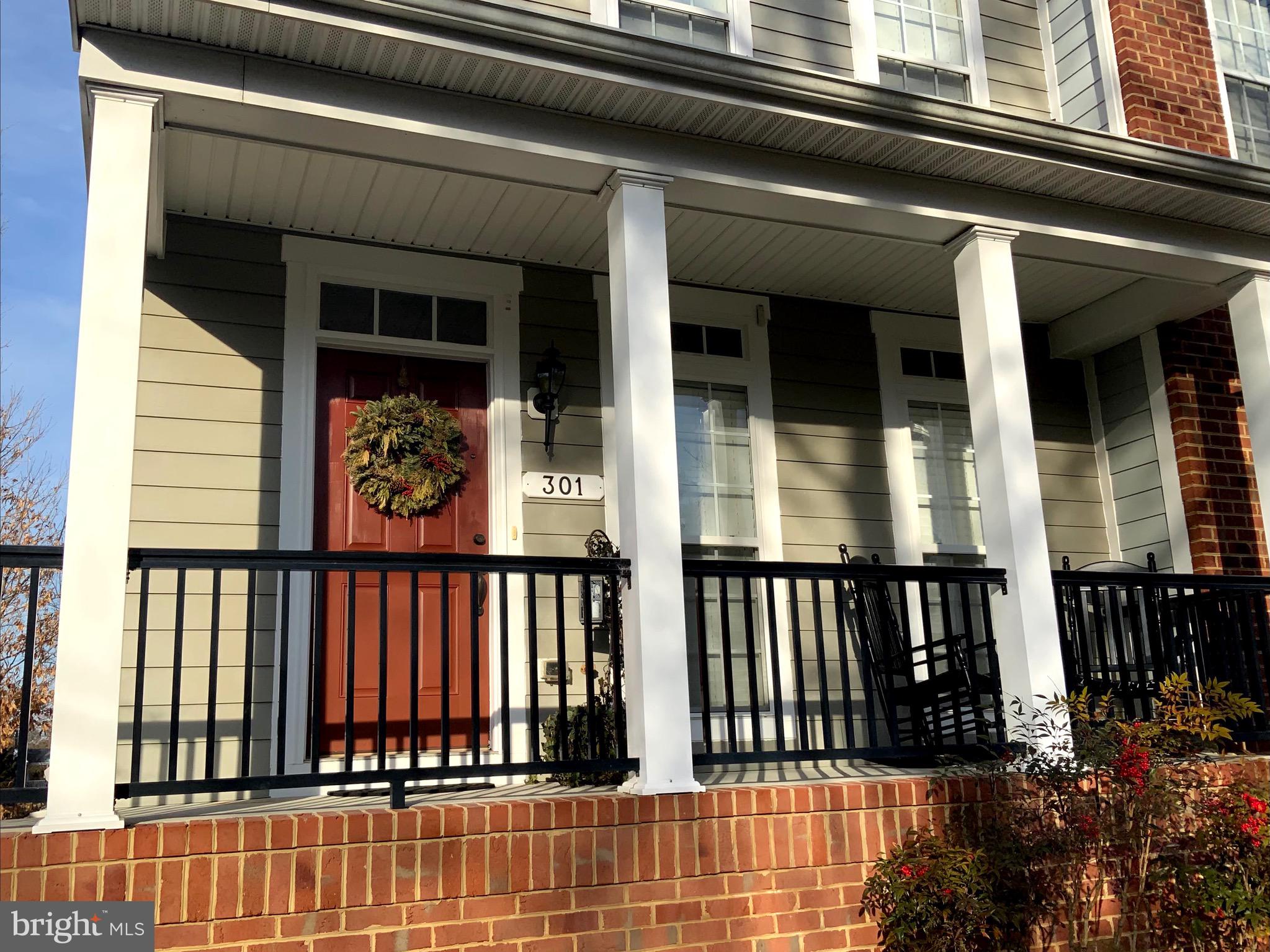 300 DIXON STREET 301