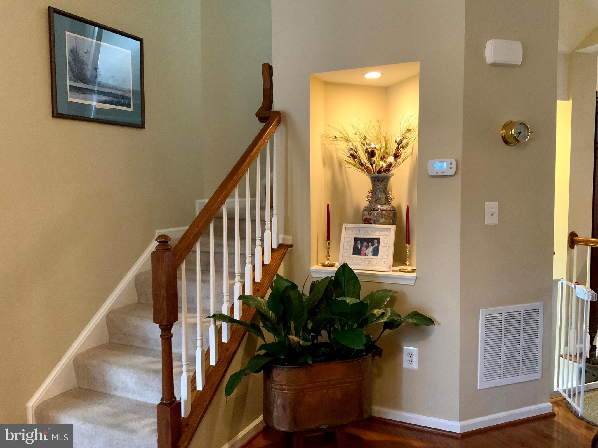 DIXON SQUARE - Residential