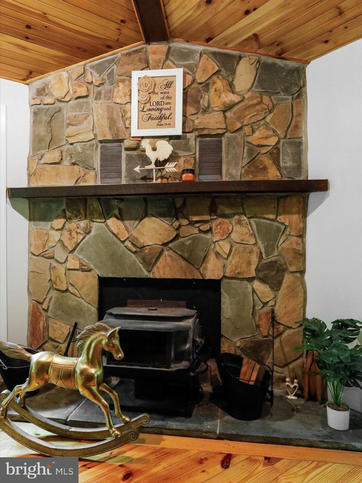 THE WOODS - Residential