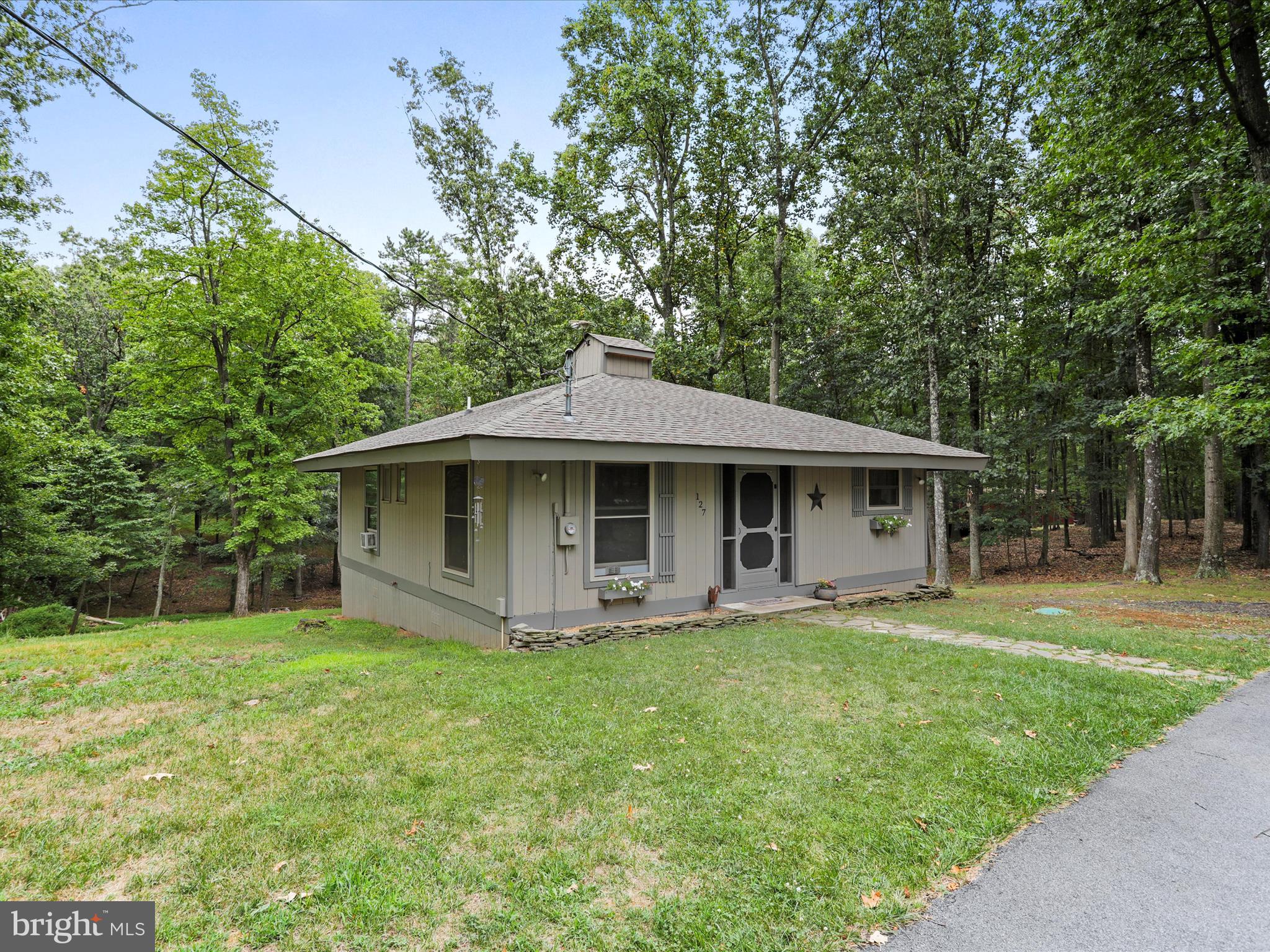 THE WOODS - Residential