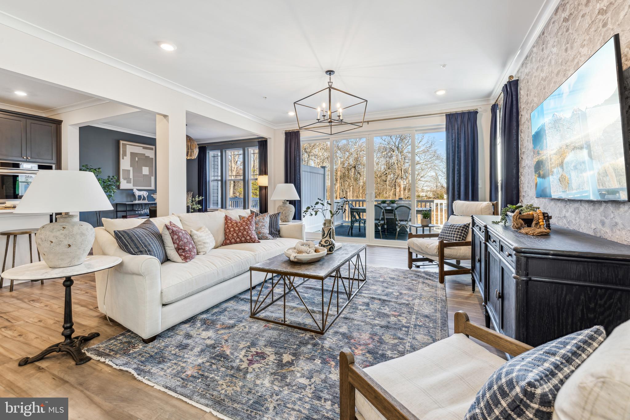 2129 WINTERBERRY LANE