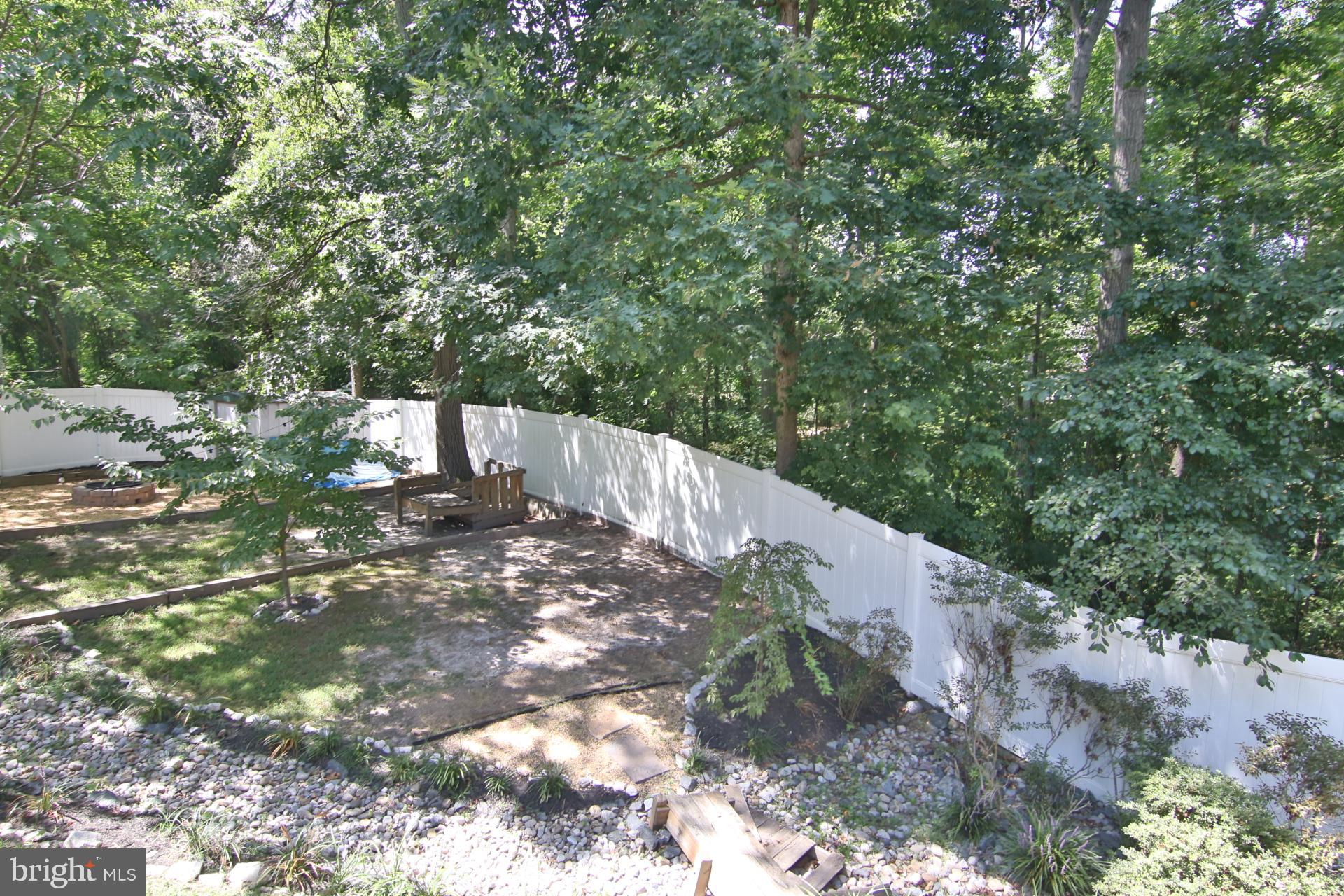 WILLOW RUN - Residential