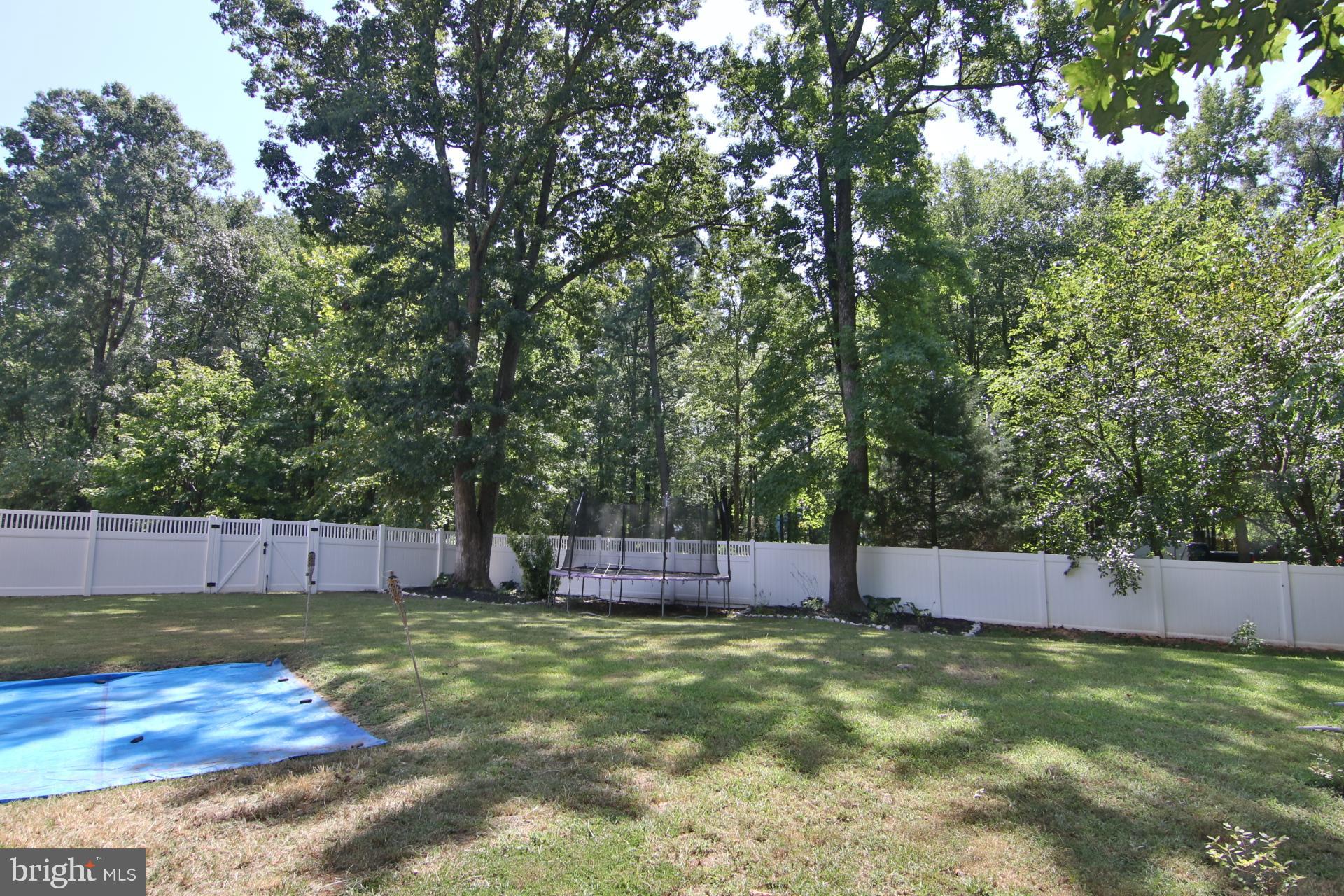 WILLOW RUN - Residential