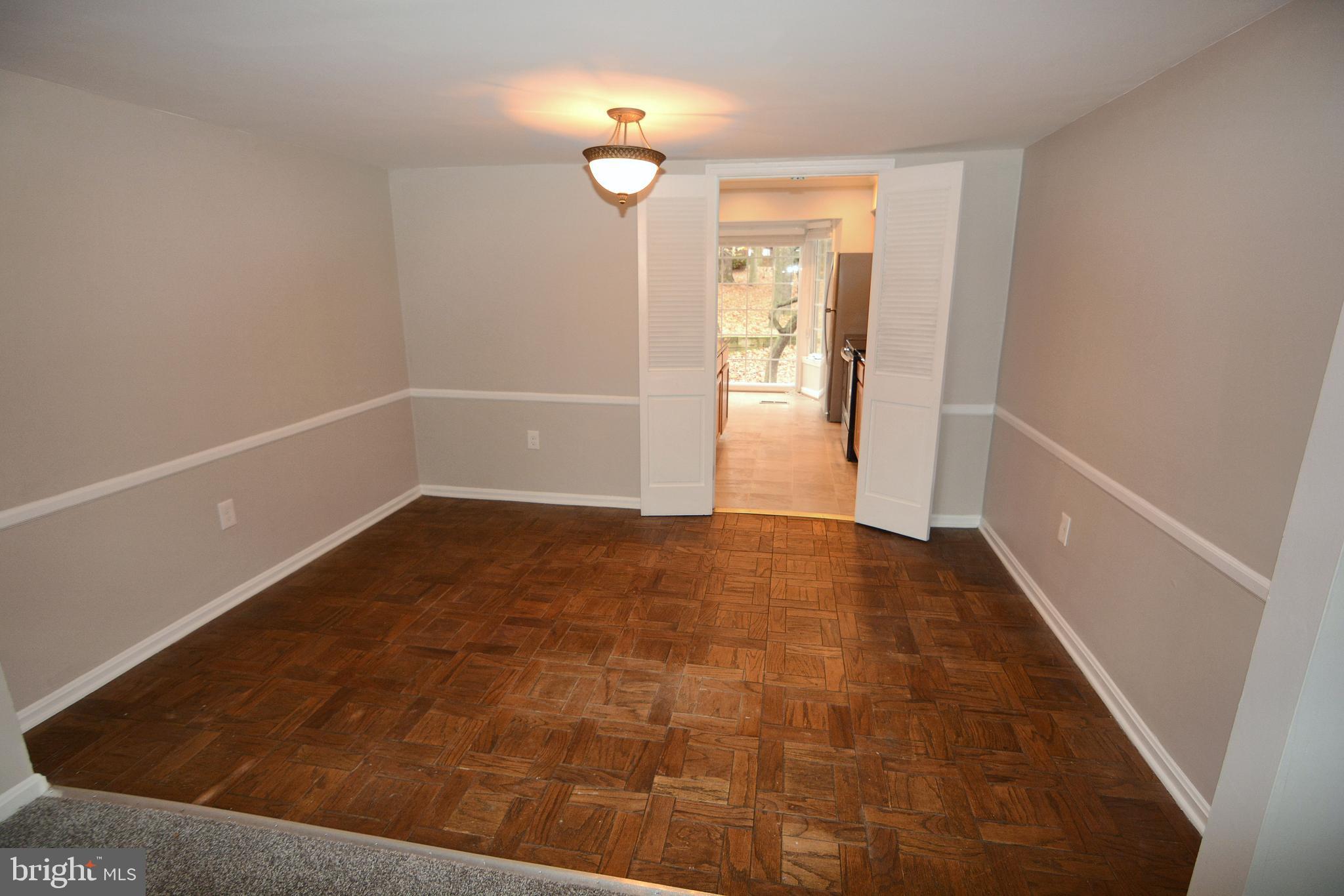 LAKE LOUISE - Residential Lease