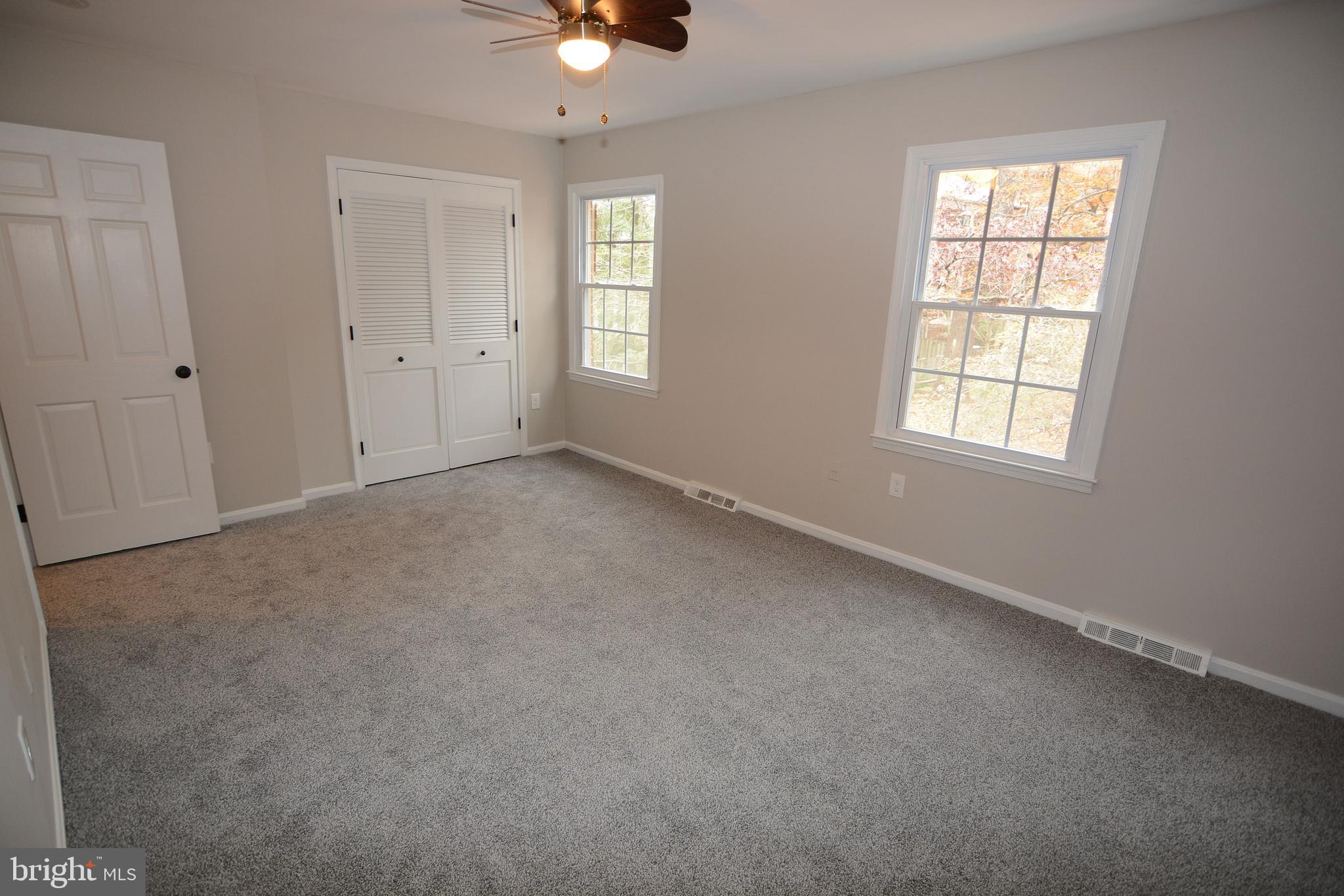 LAKE LOUISE - Residential Lease