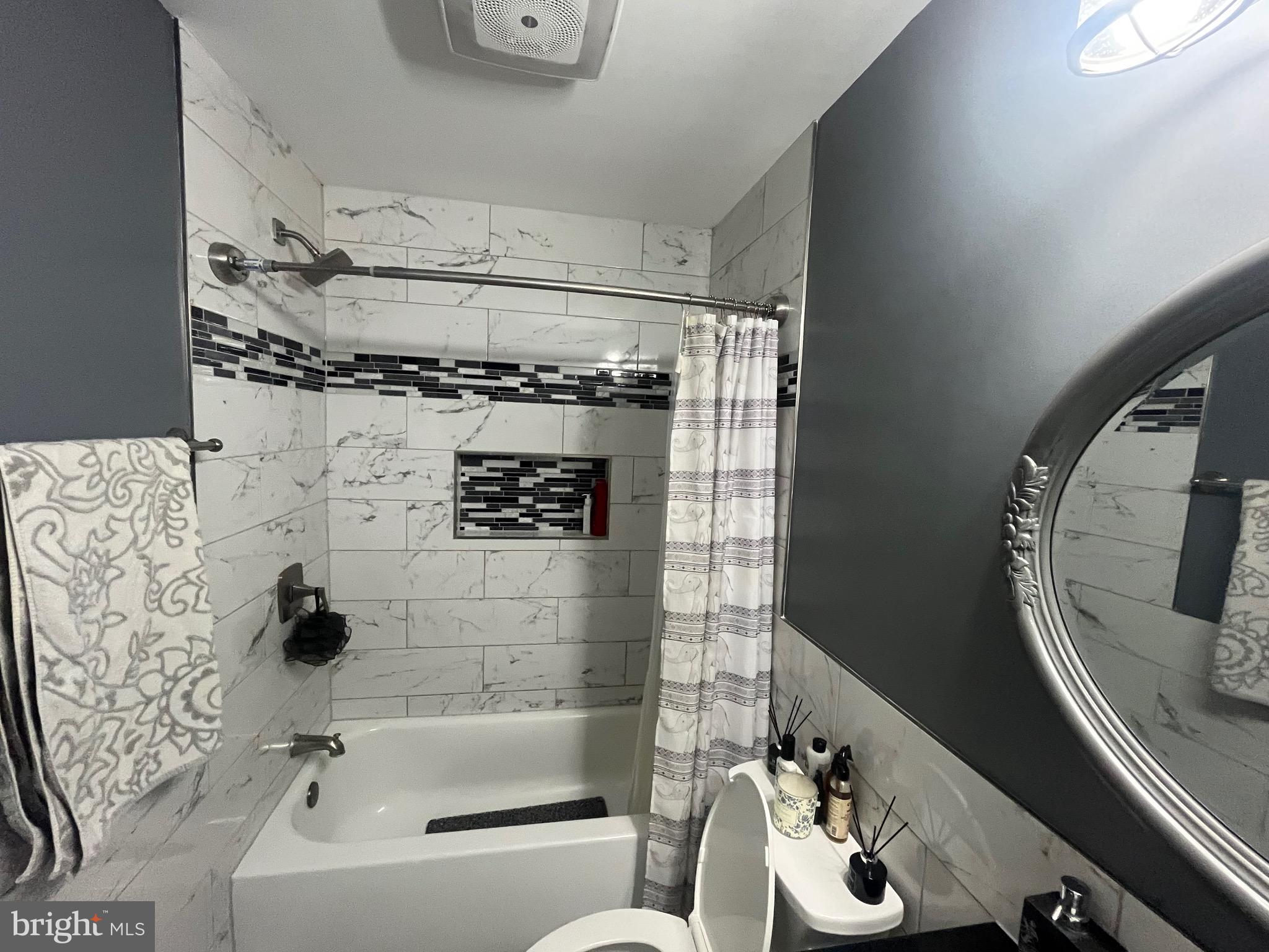 OAKHURST - Residential