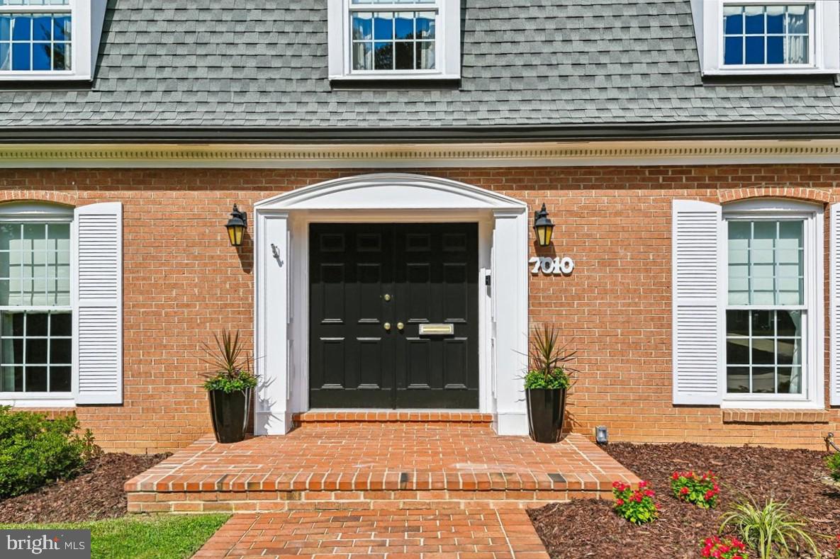 7010 PARTRIDGE PLACE
