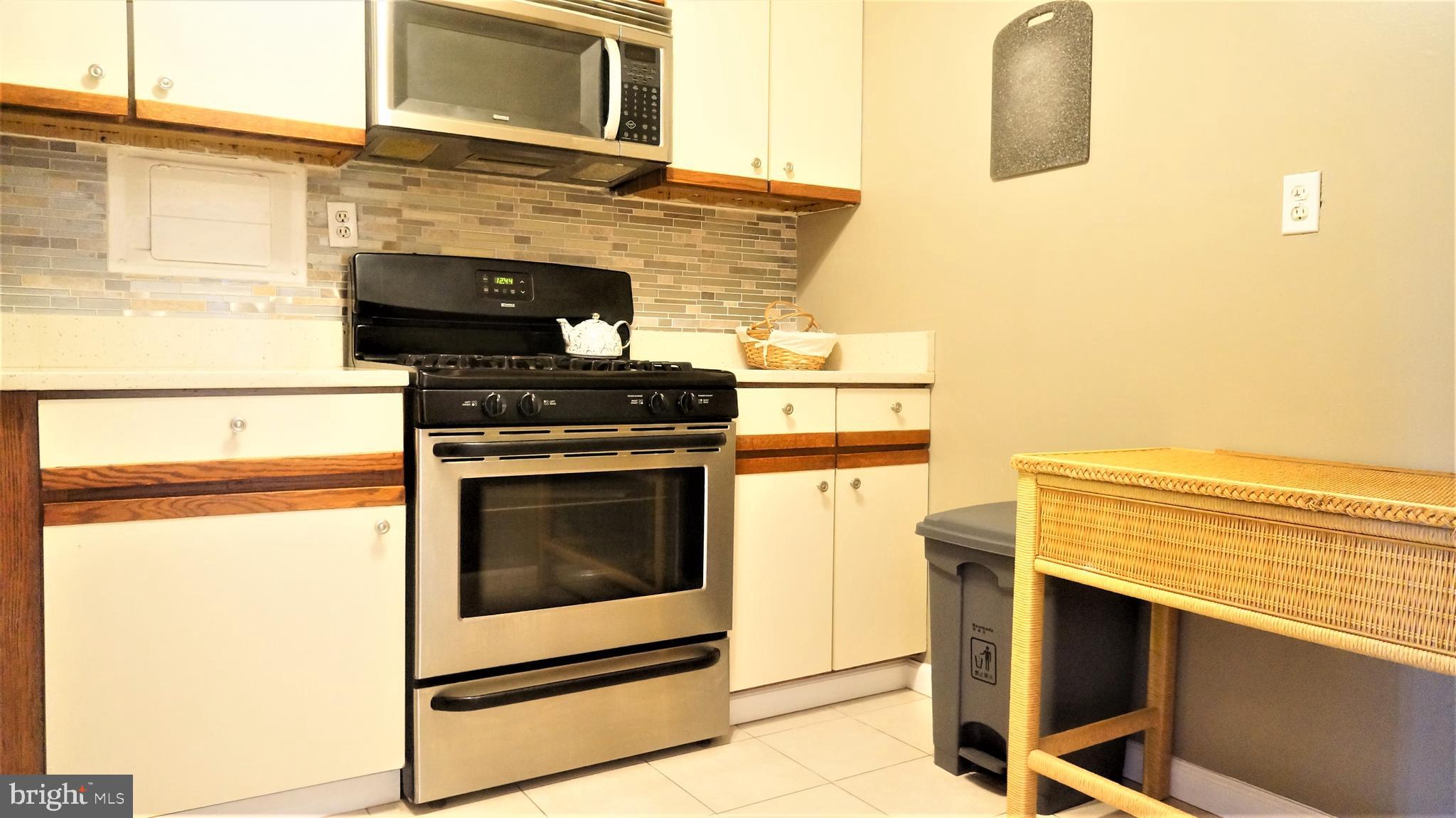 THE CARLTON - Residential Lease