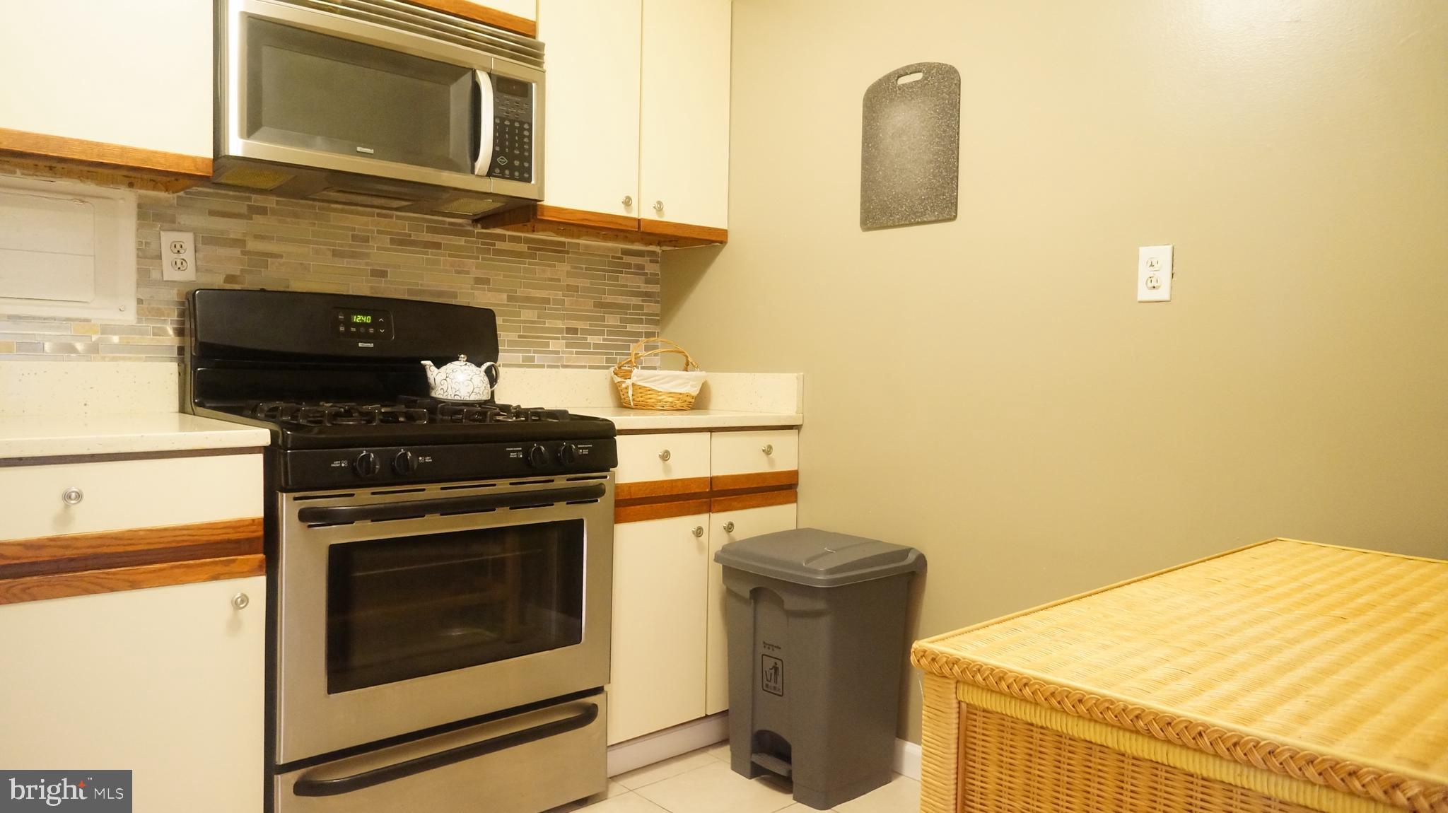 THE CARLTON - Residential Lease