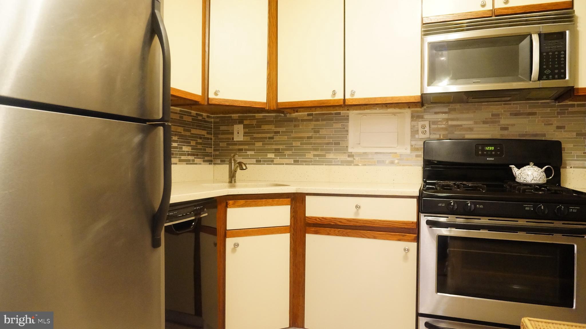 THE CARLTON - Residential Lease