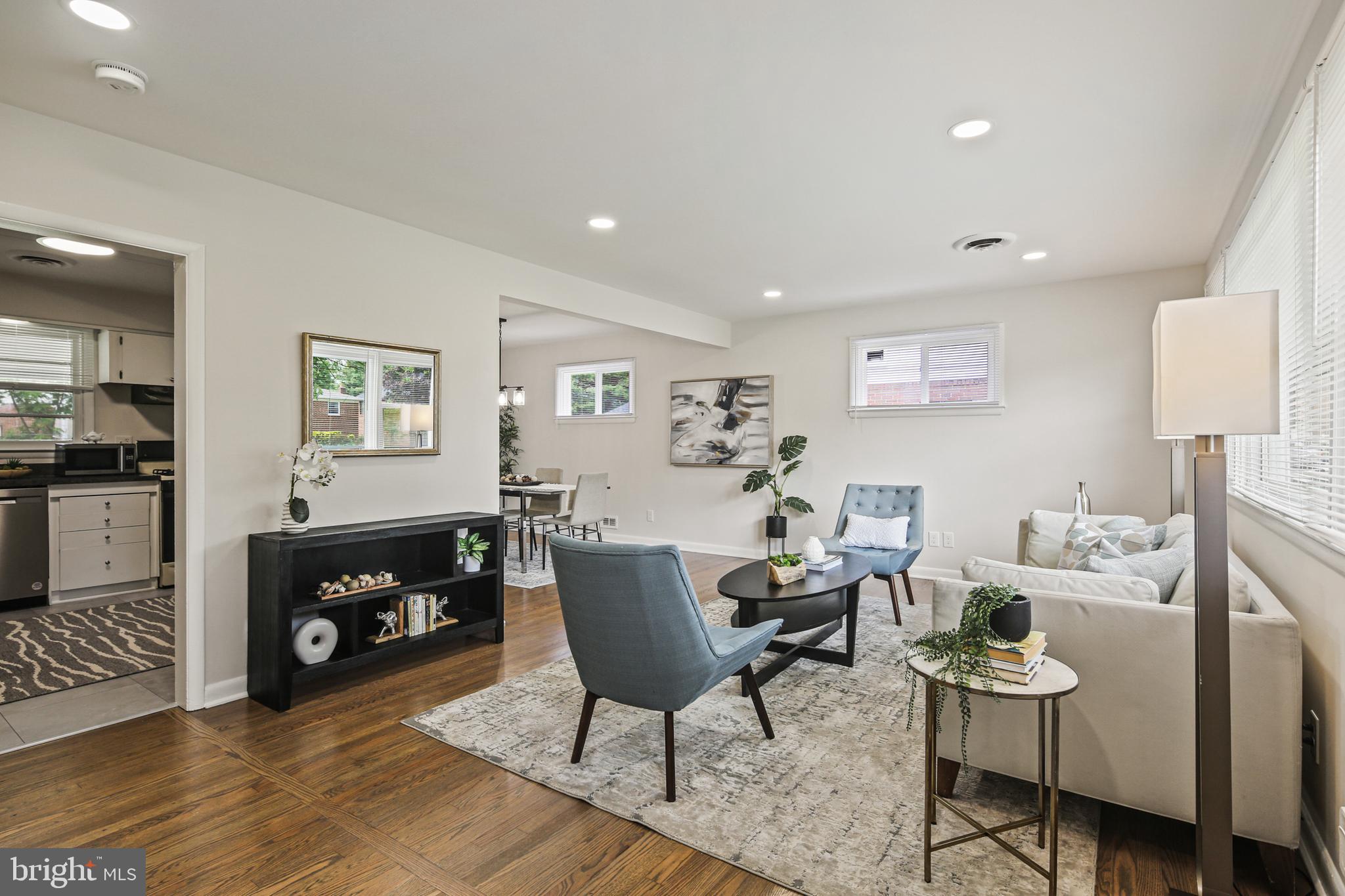 8328 MERRYMOUNT DRIVE