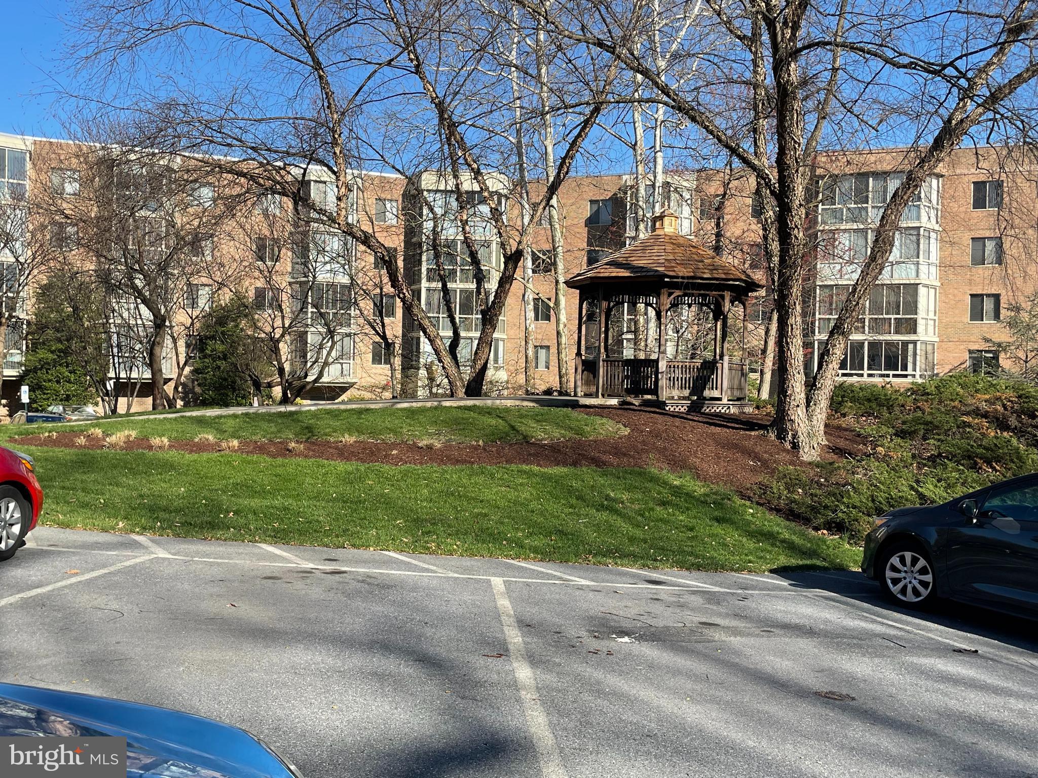 2900 N LEISURE WORLD BOULEVARD 212