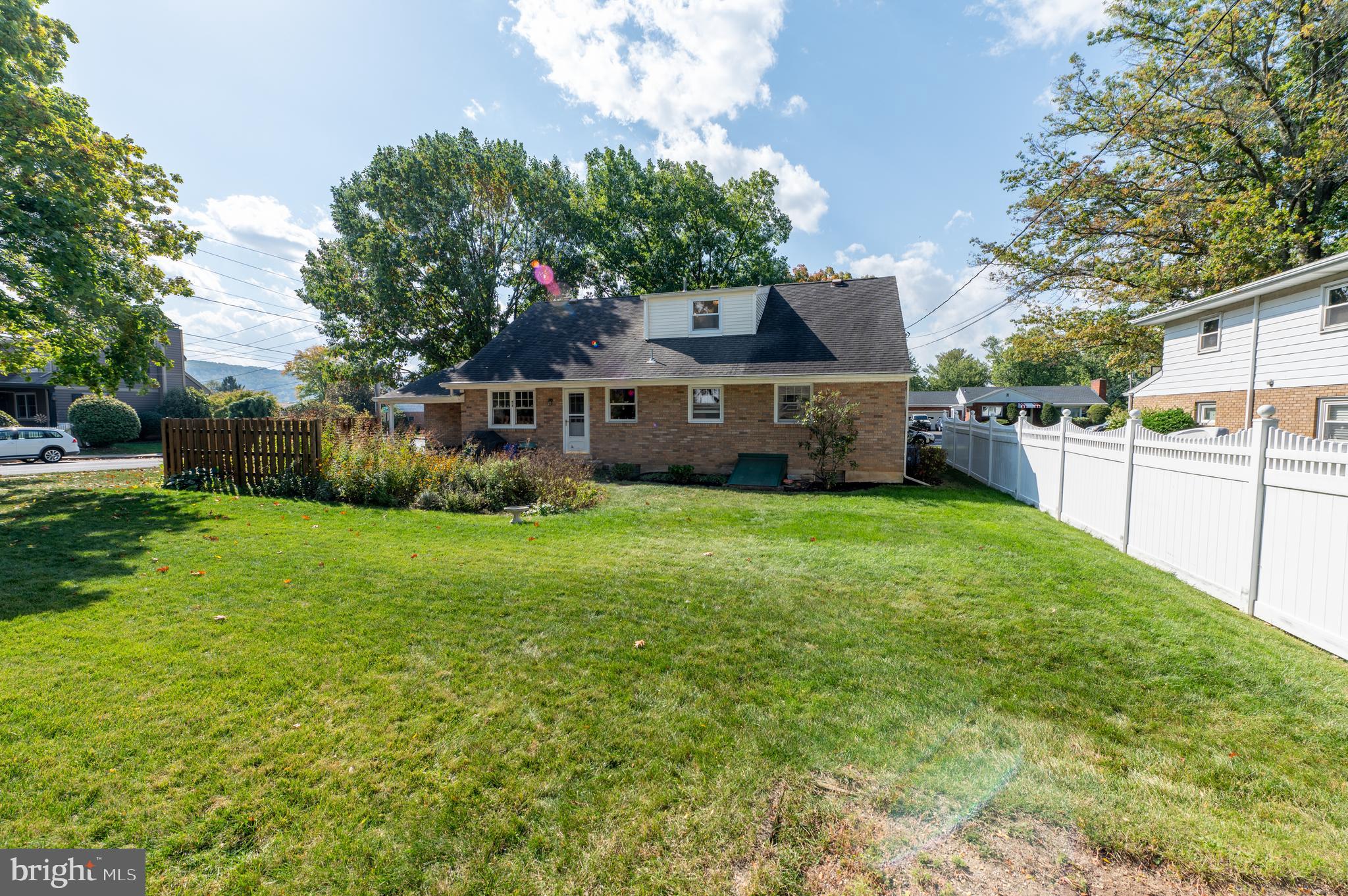 NORTH GATE - Residential