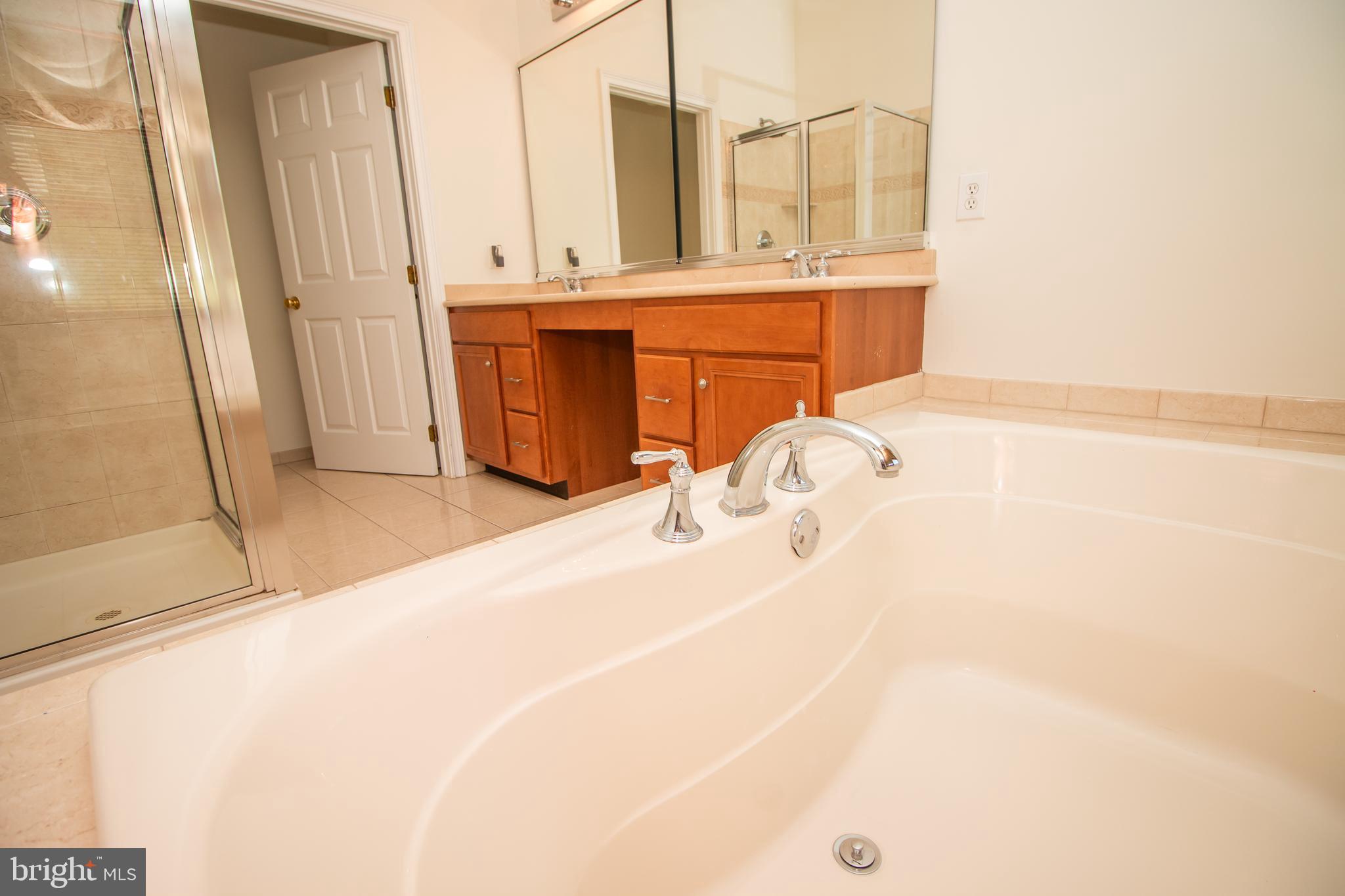 RIVERSIDE AT CHADDS - Residential