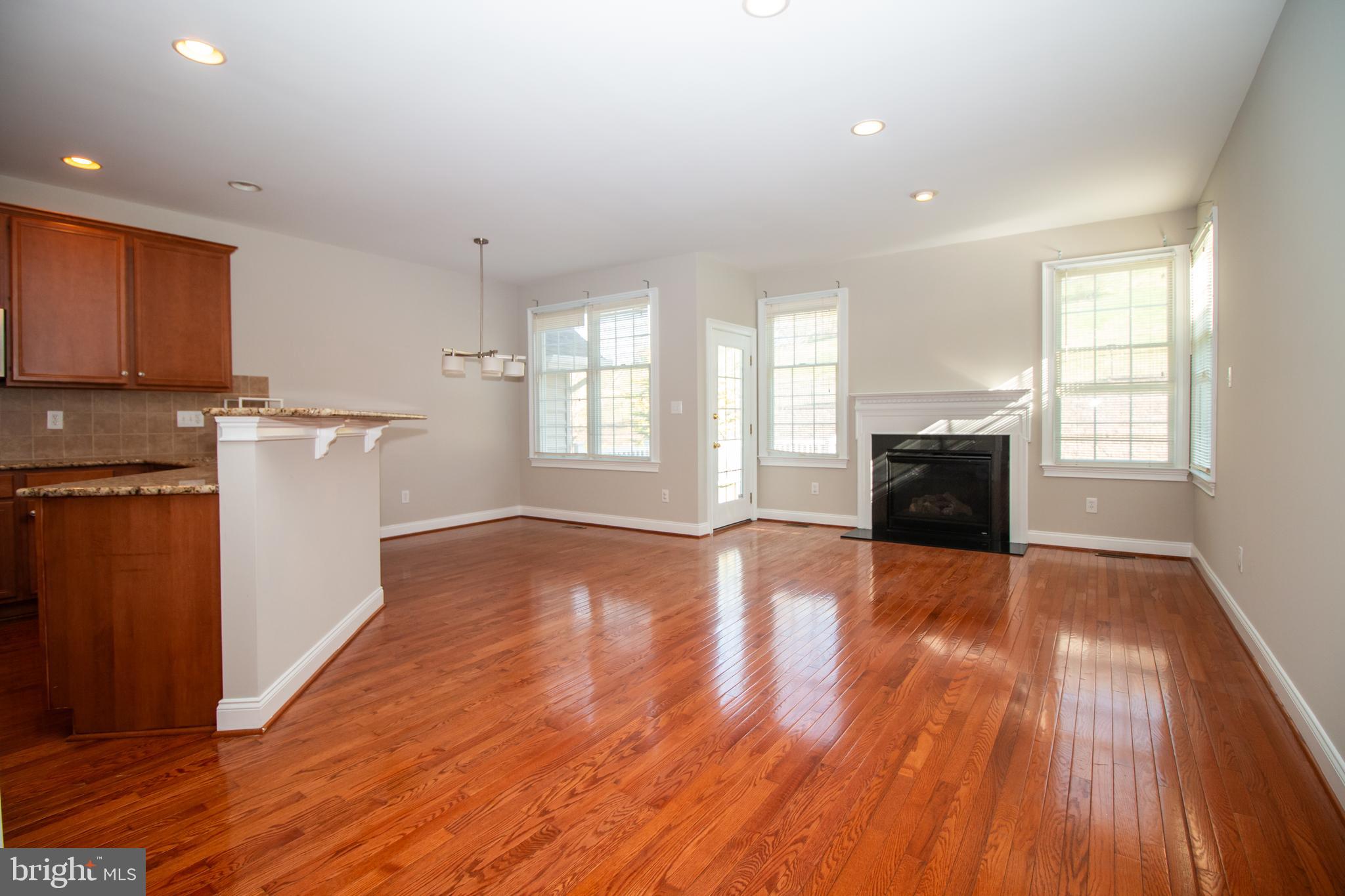 RIVERSIDE AT CHADDS - Residential