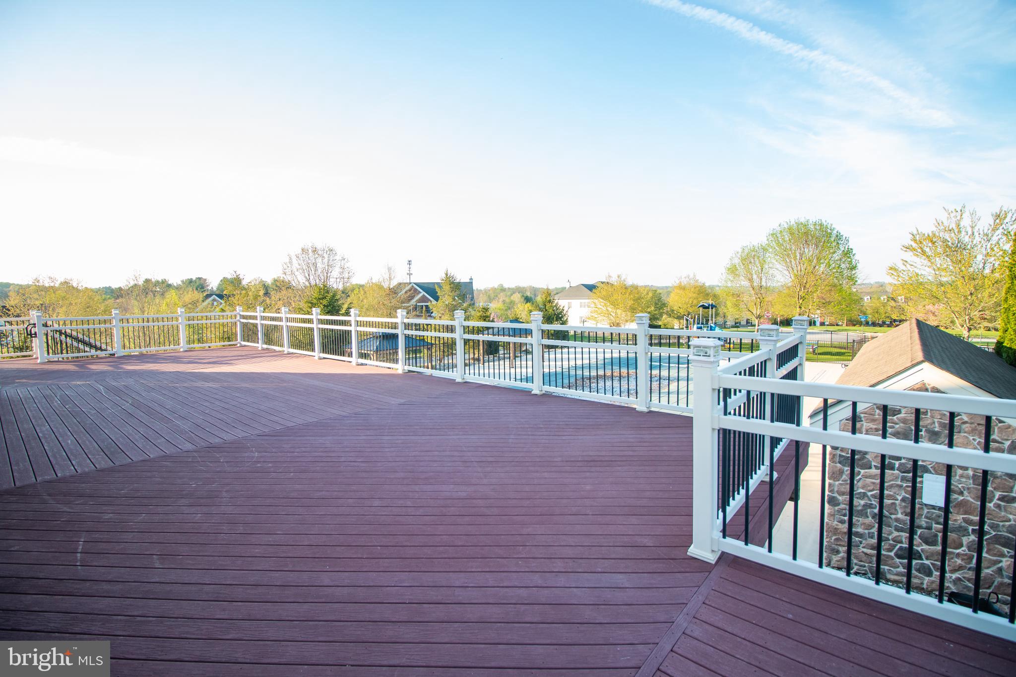 RIVERSIDE AT CHADDS - Residential