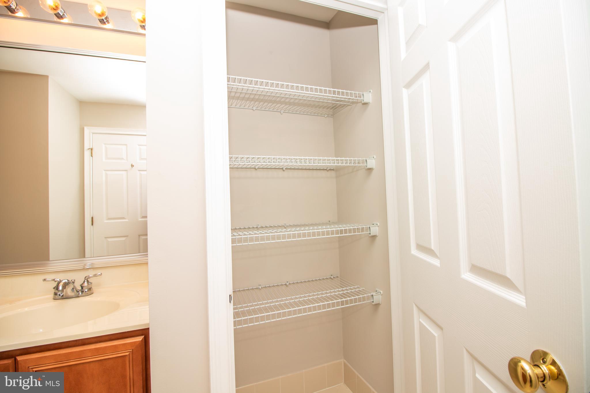 RIVERSIDE AT CHADDS - Residential