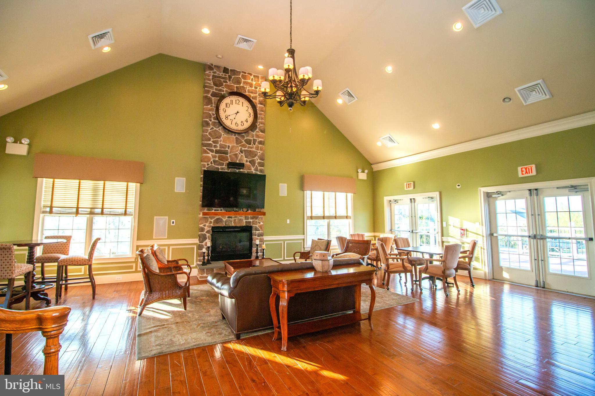 RIVERSIDE AT CHADDS - Residential