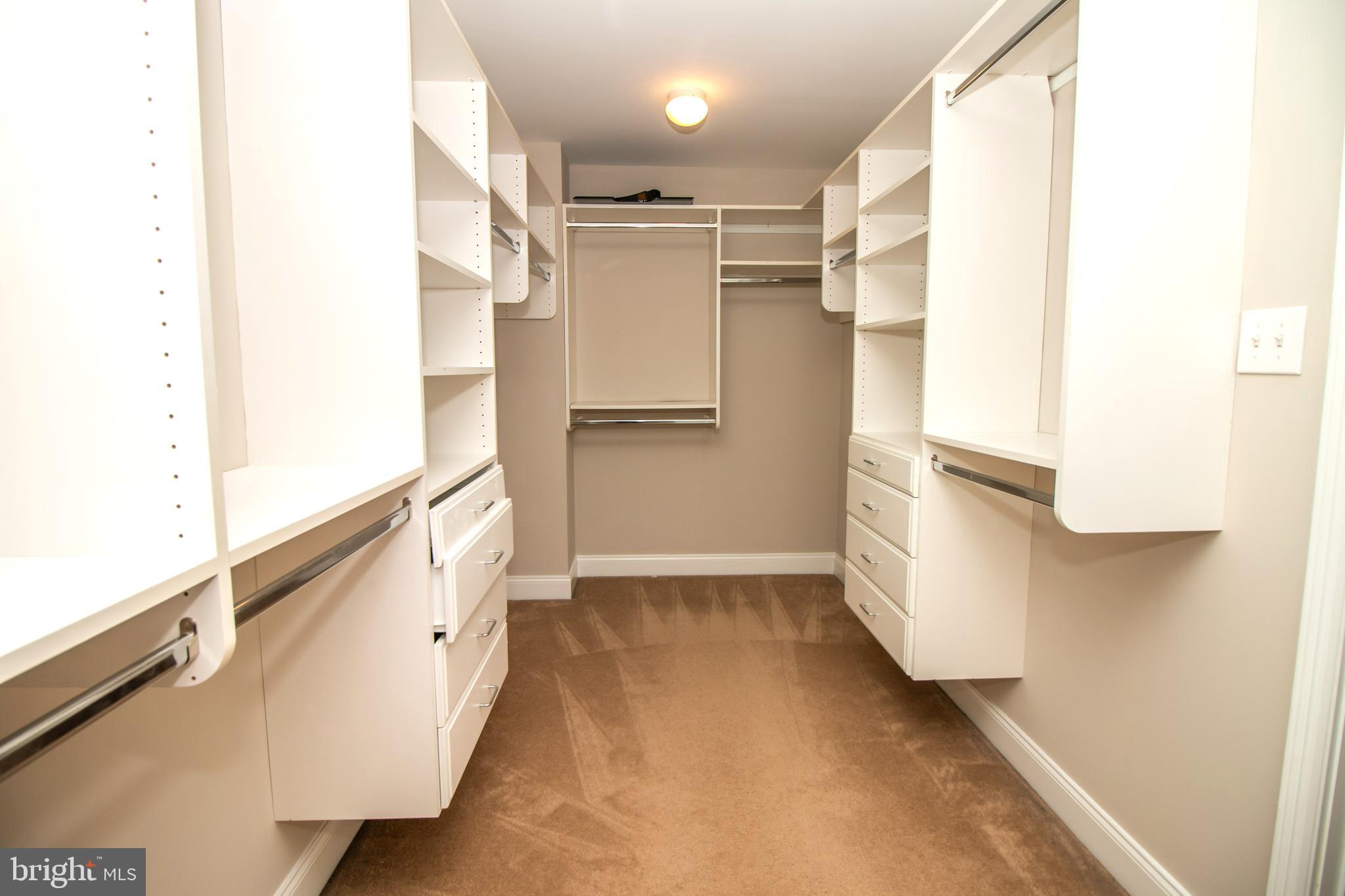 RIVERSIDE AT CHADDS - Residential