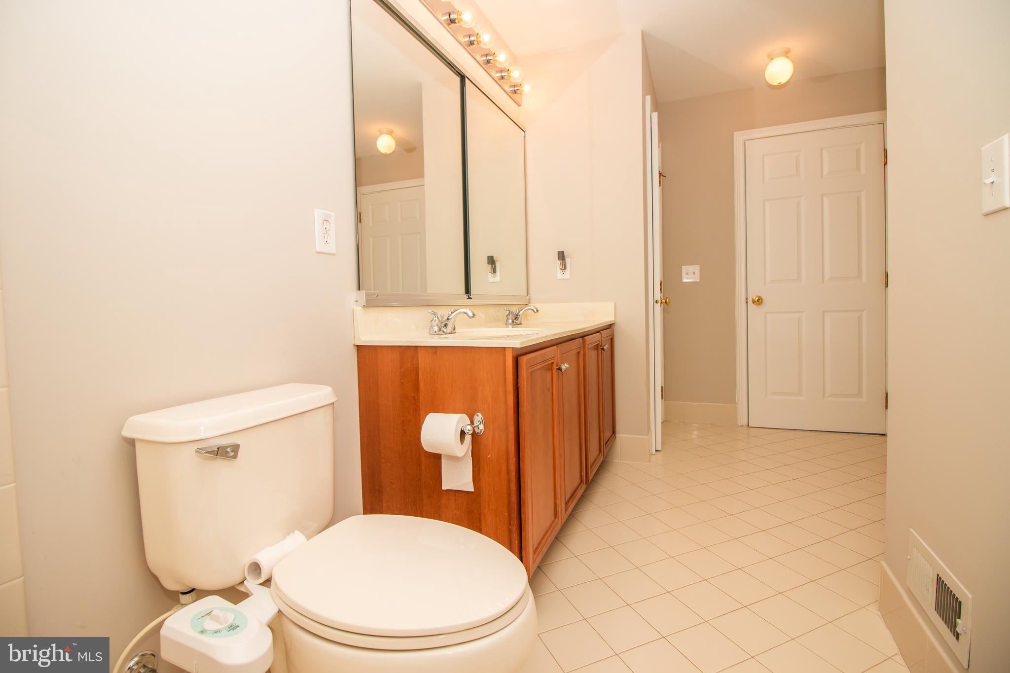 RIVERSIDE AT CHADDS - Residential