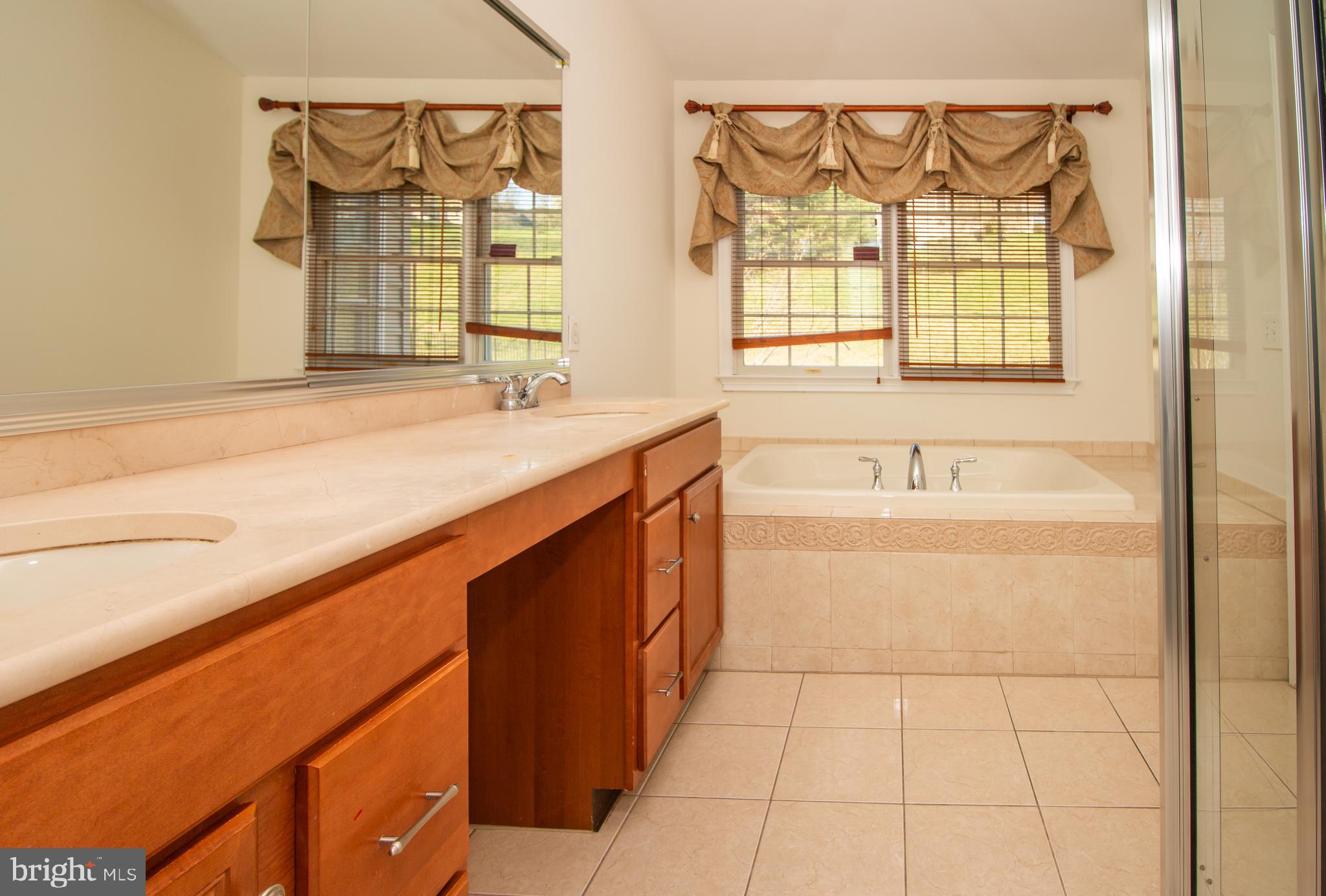 RIVERSIDE AT CHADDS - Residential