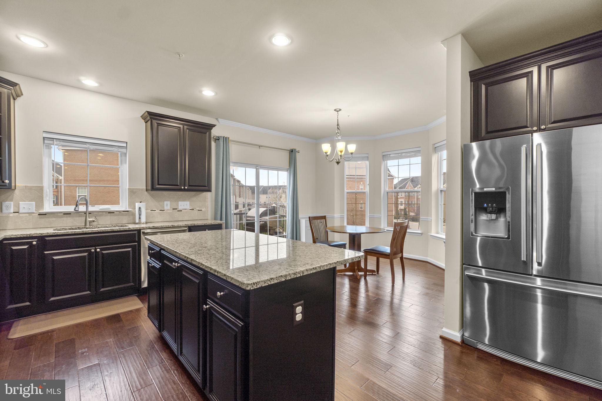 BLUE STREAM - Residential