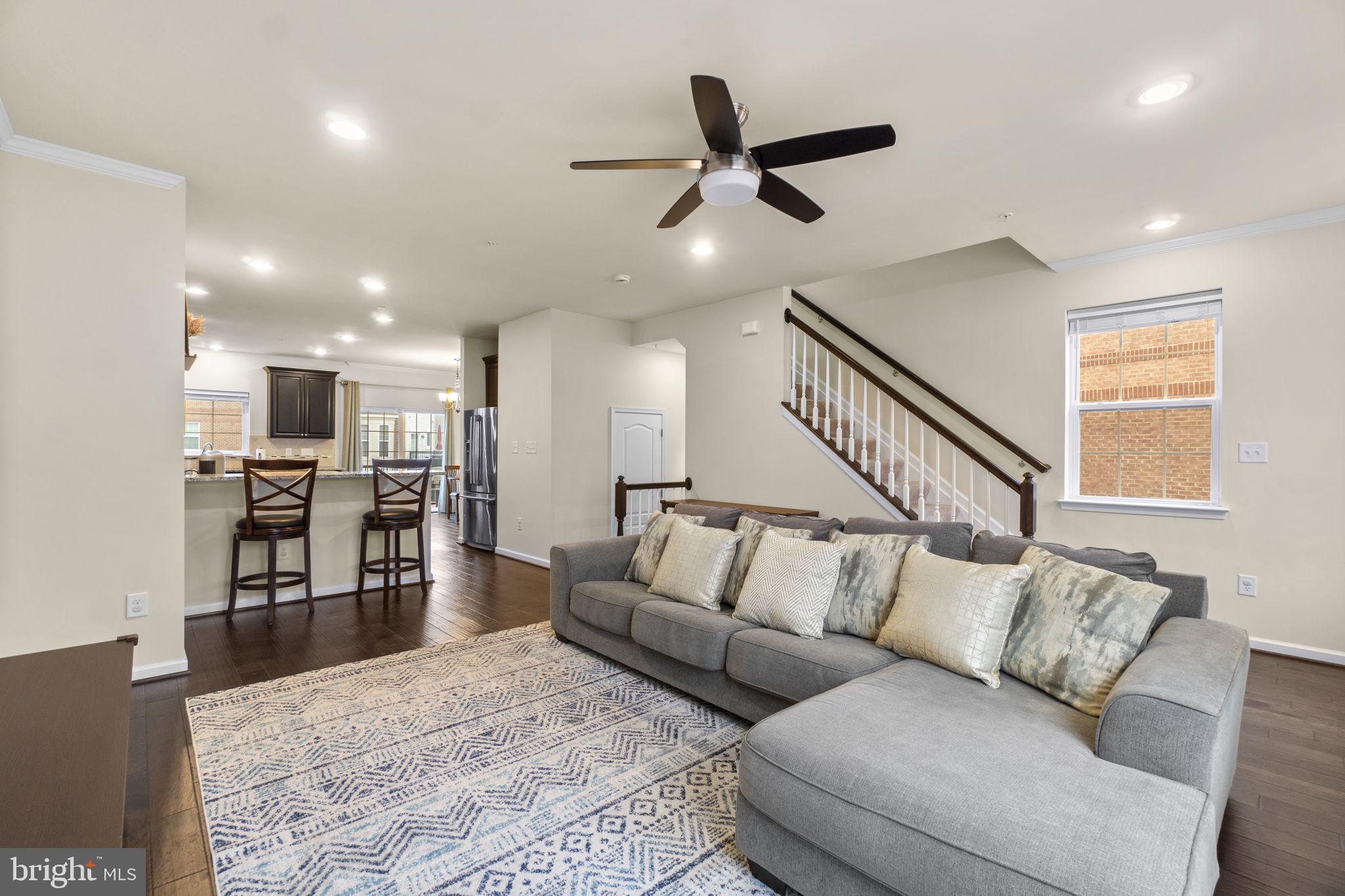 BLUE STREAM - Residential