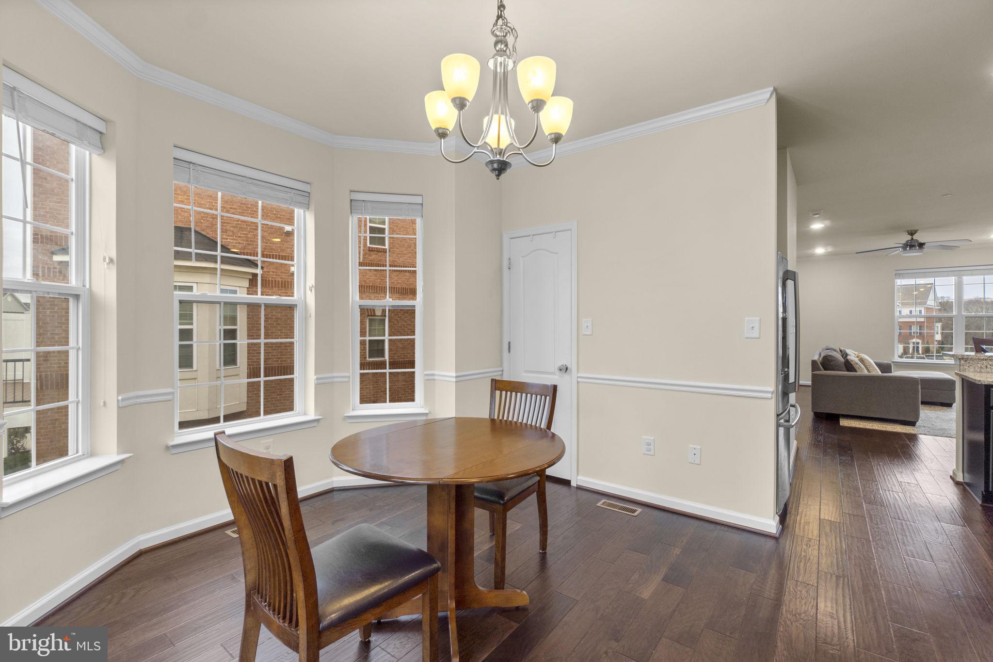 BLUE STREAM - Residential