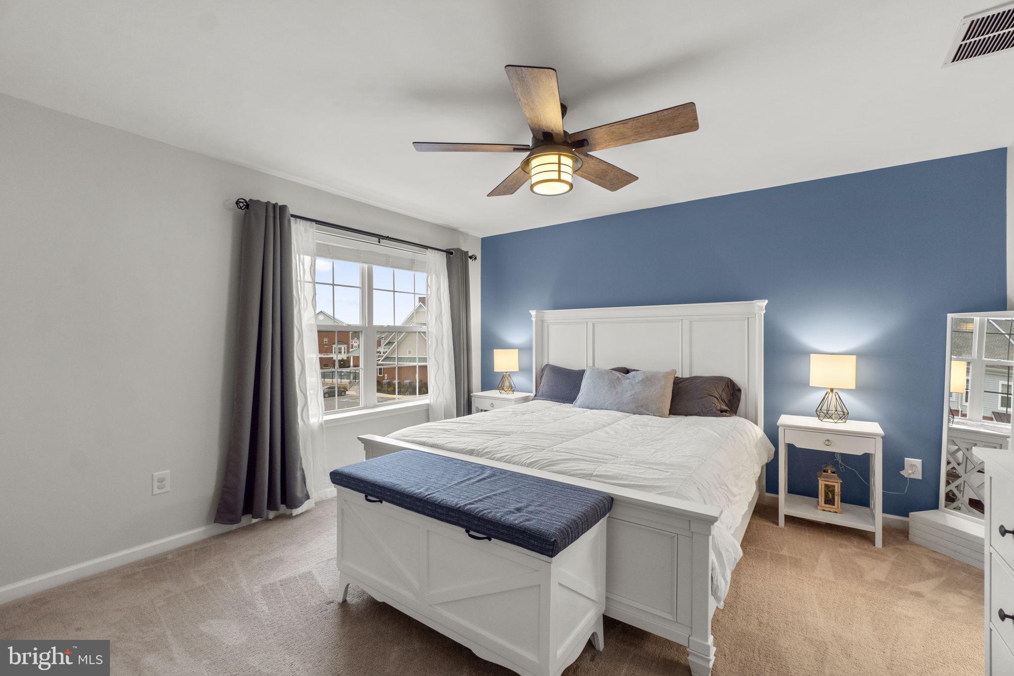 BLUE STREAM - Residential