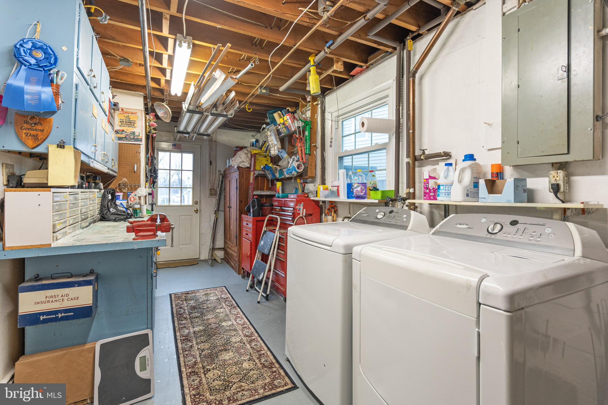 MAPLE RIDGE - Residential