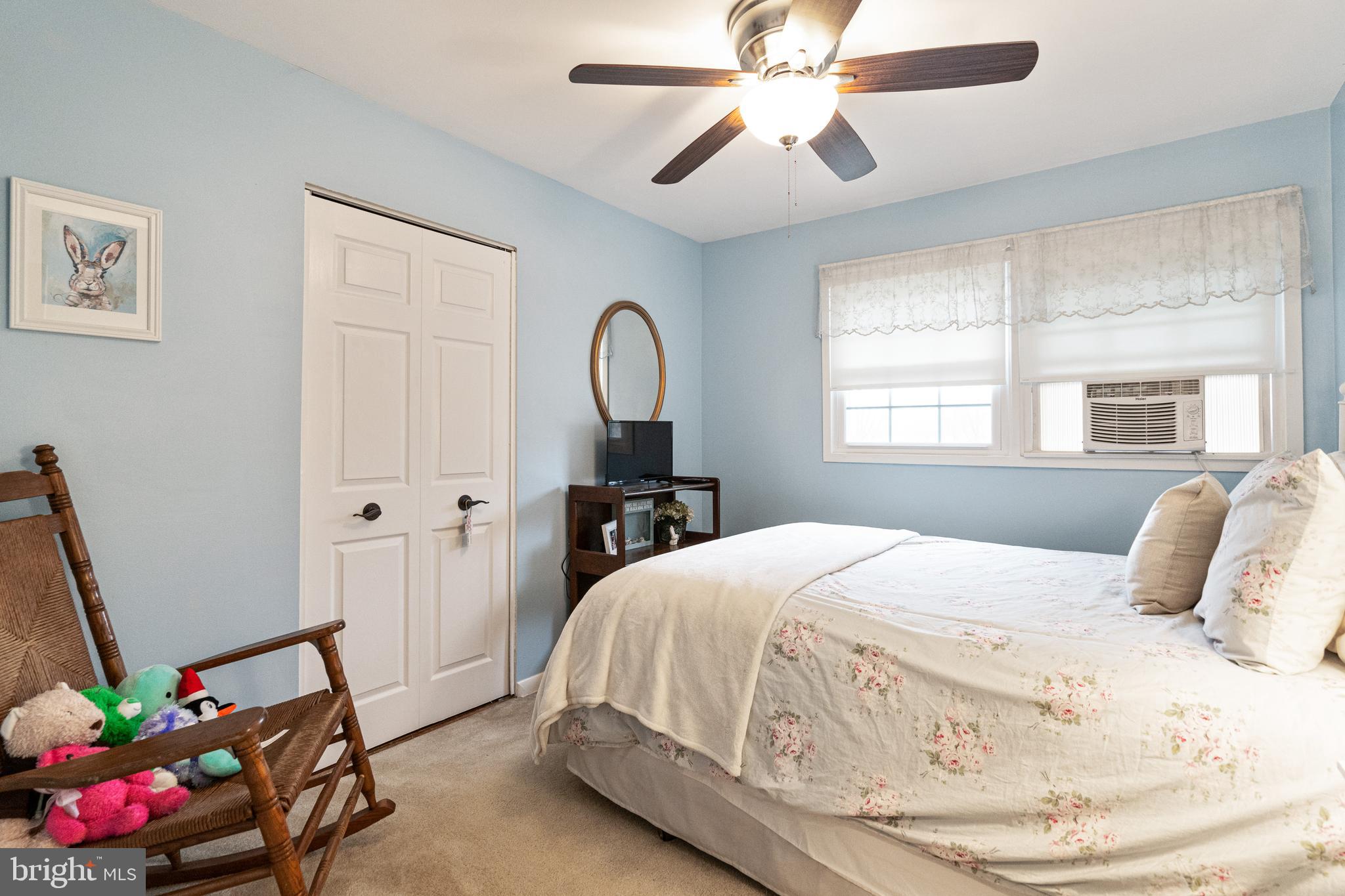 MAPLE RIDGE - Residential