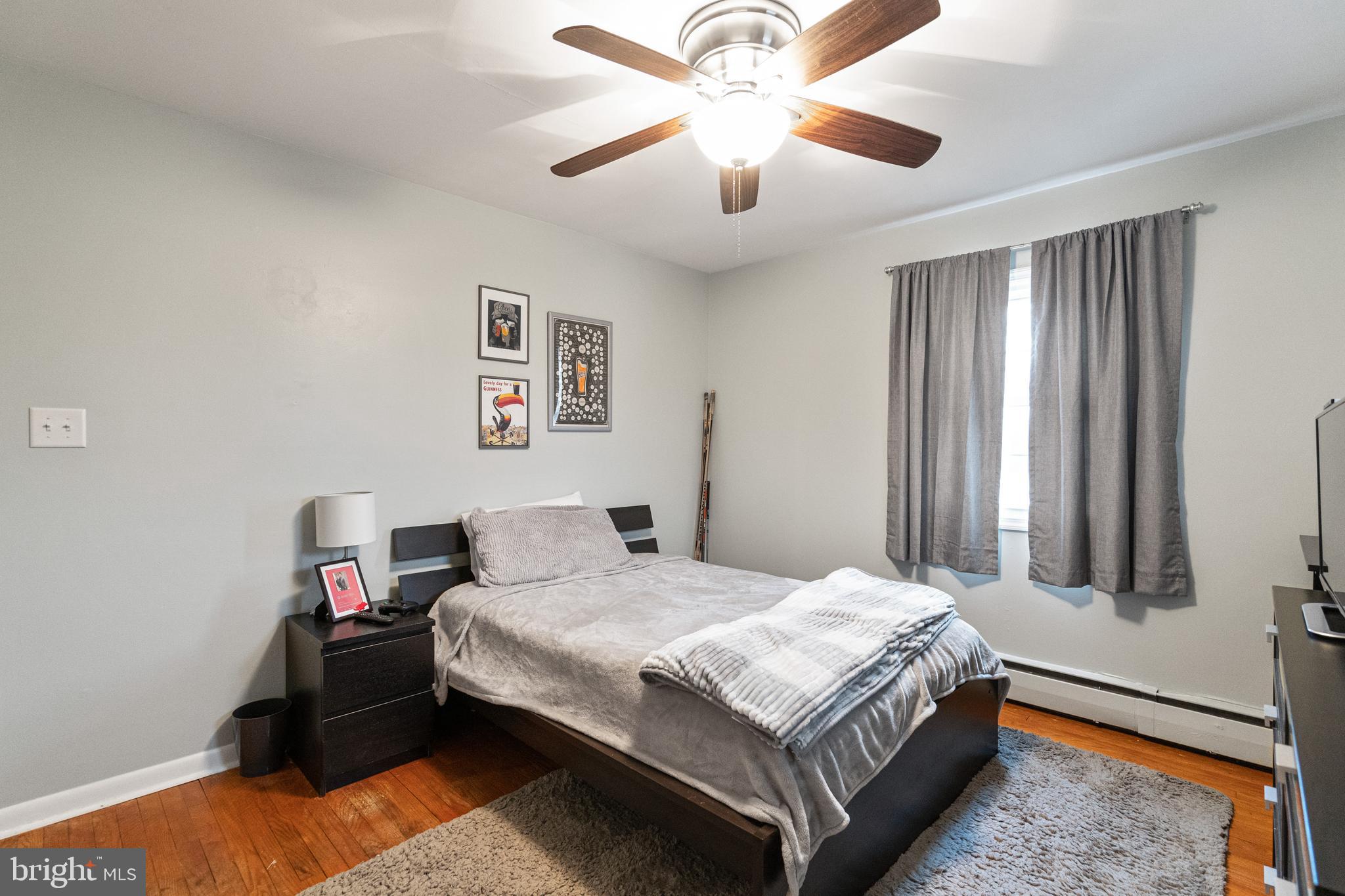 MAPLE RIDGE - Residential