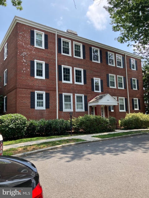 Condo For Rent - 2980 S Columbus Street #C2<br/> Alexandria City County, ARLINGTON, VA 22206