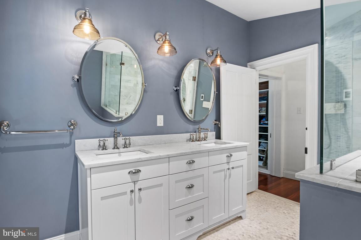 GREYSTONE - Residential