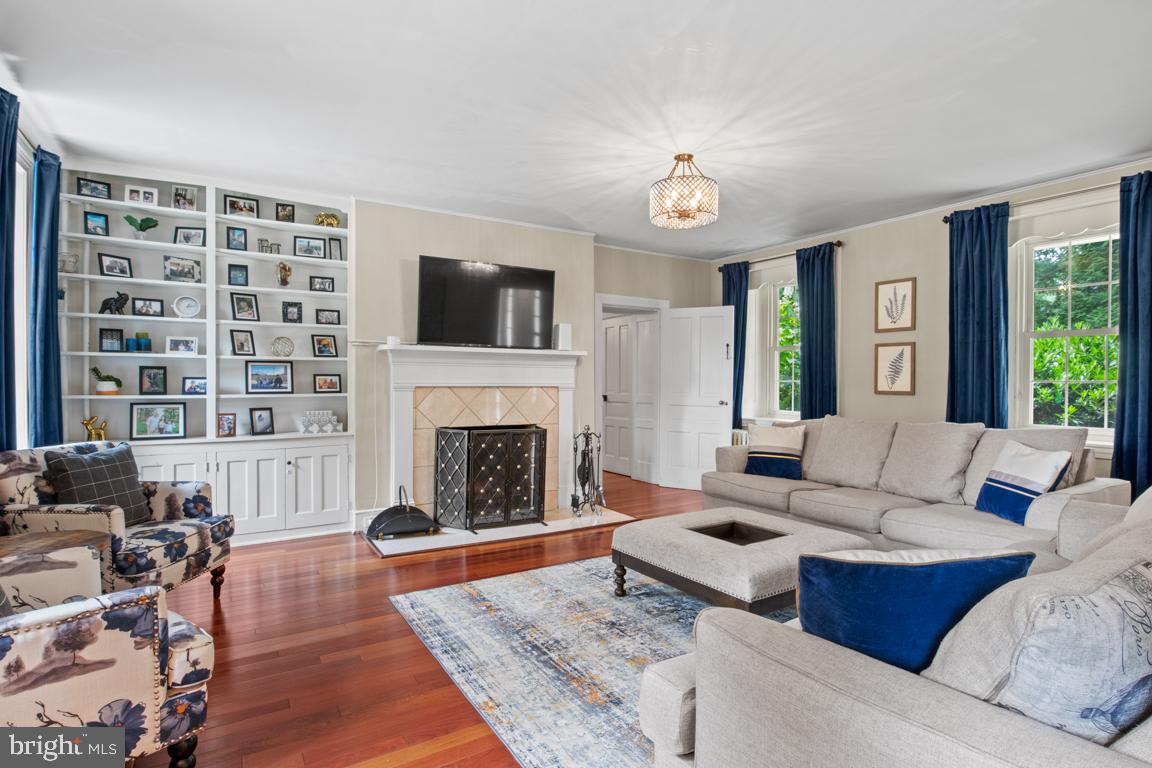 GREYSTONE - Residential