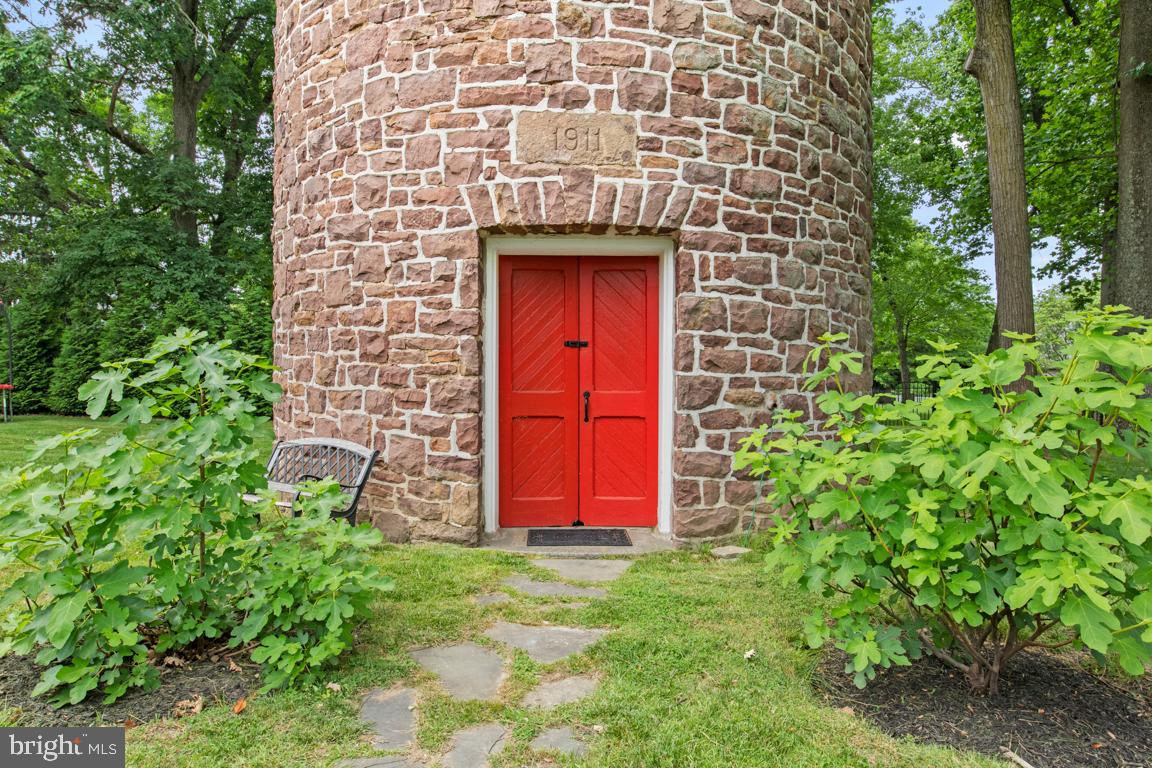 GREYSTONE - Residential