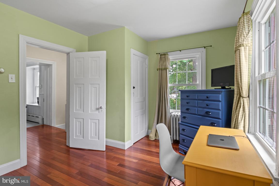 GREYSTONE - Residential