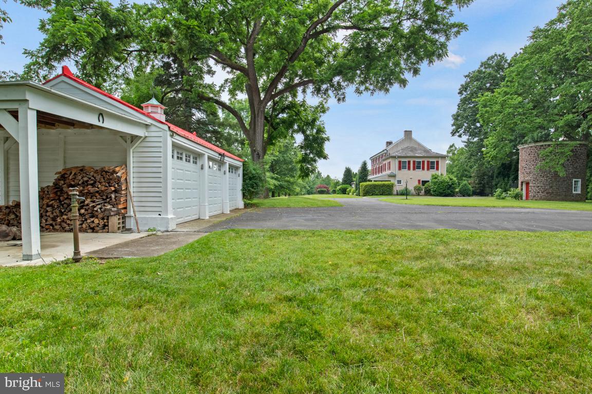 GREYSTONE - Residential