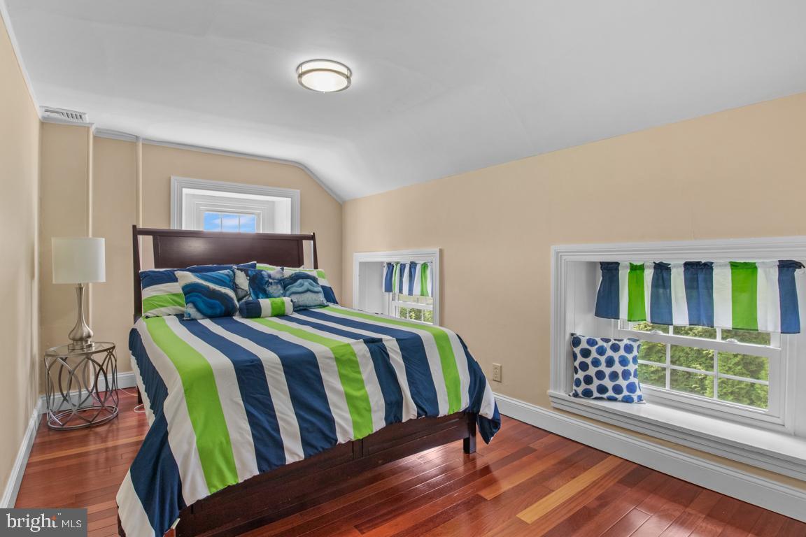 GREYSTONE - Residential