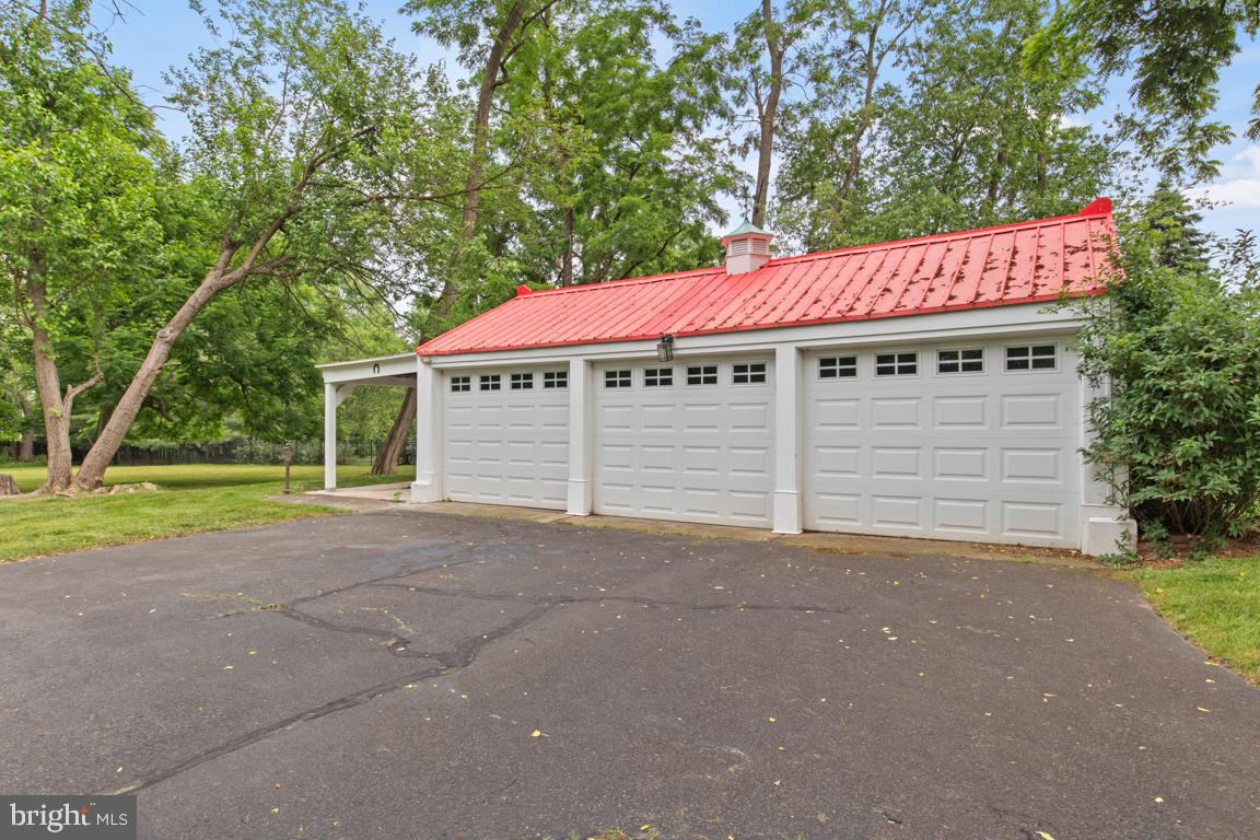 GREYSTONE - Residential