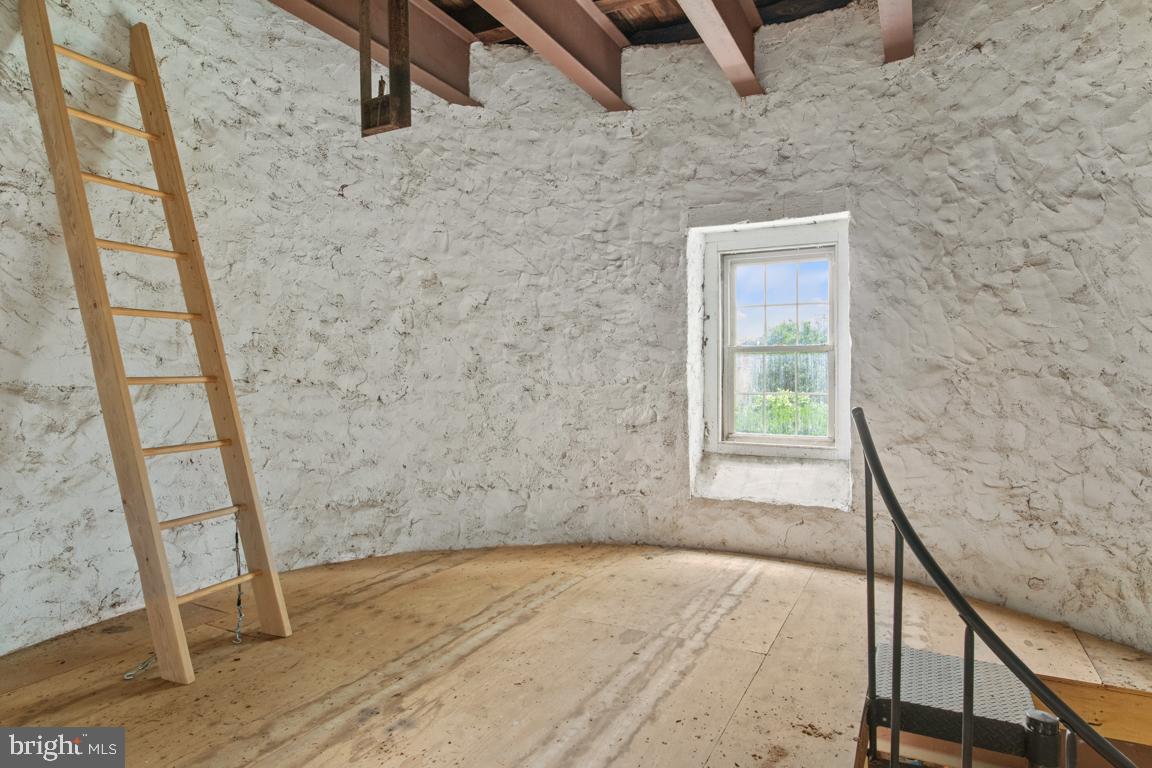 GREYSTONE - Residential