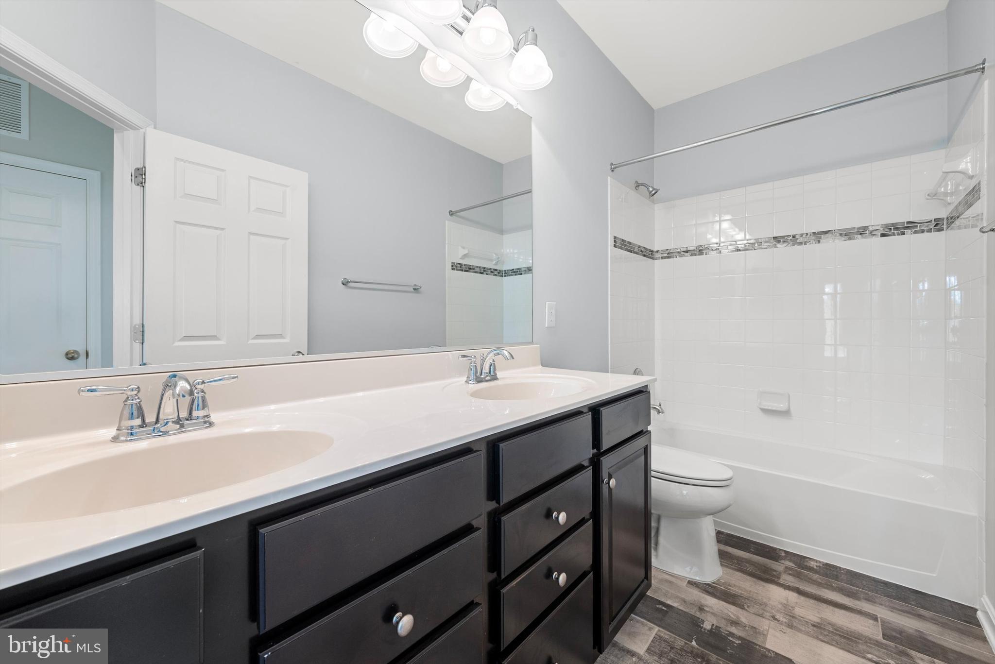 CANTER ESTATES - Residential