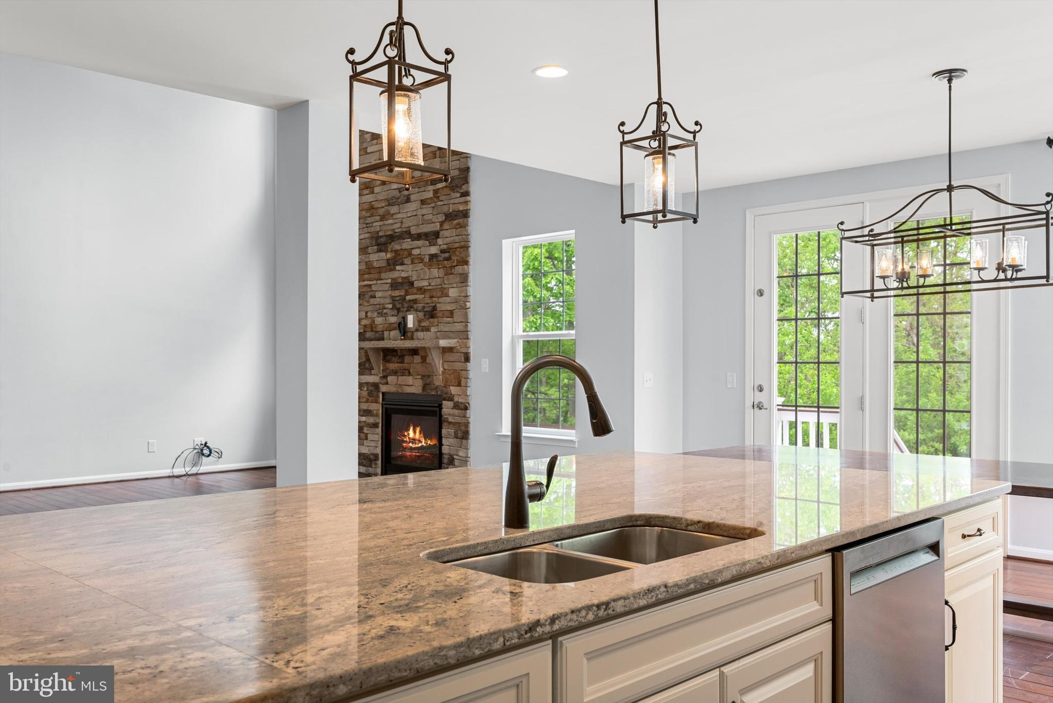 CANTER ESTATES - Residential